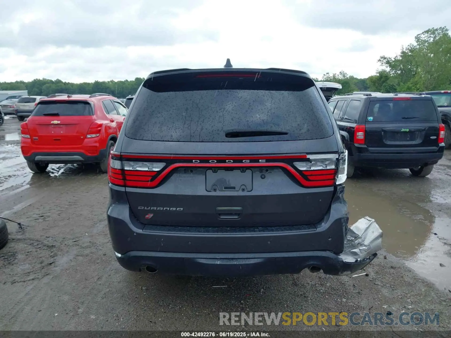17 Photograph of a damaged car 1C4SDJFTXPC631559 DODGE DURANGO 2023