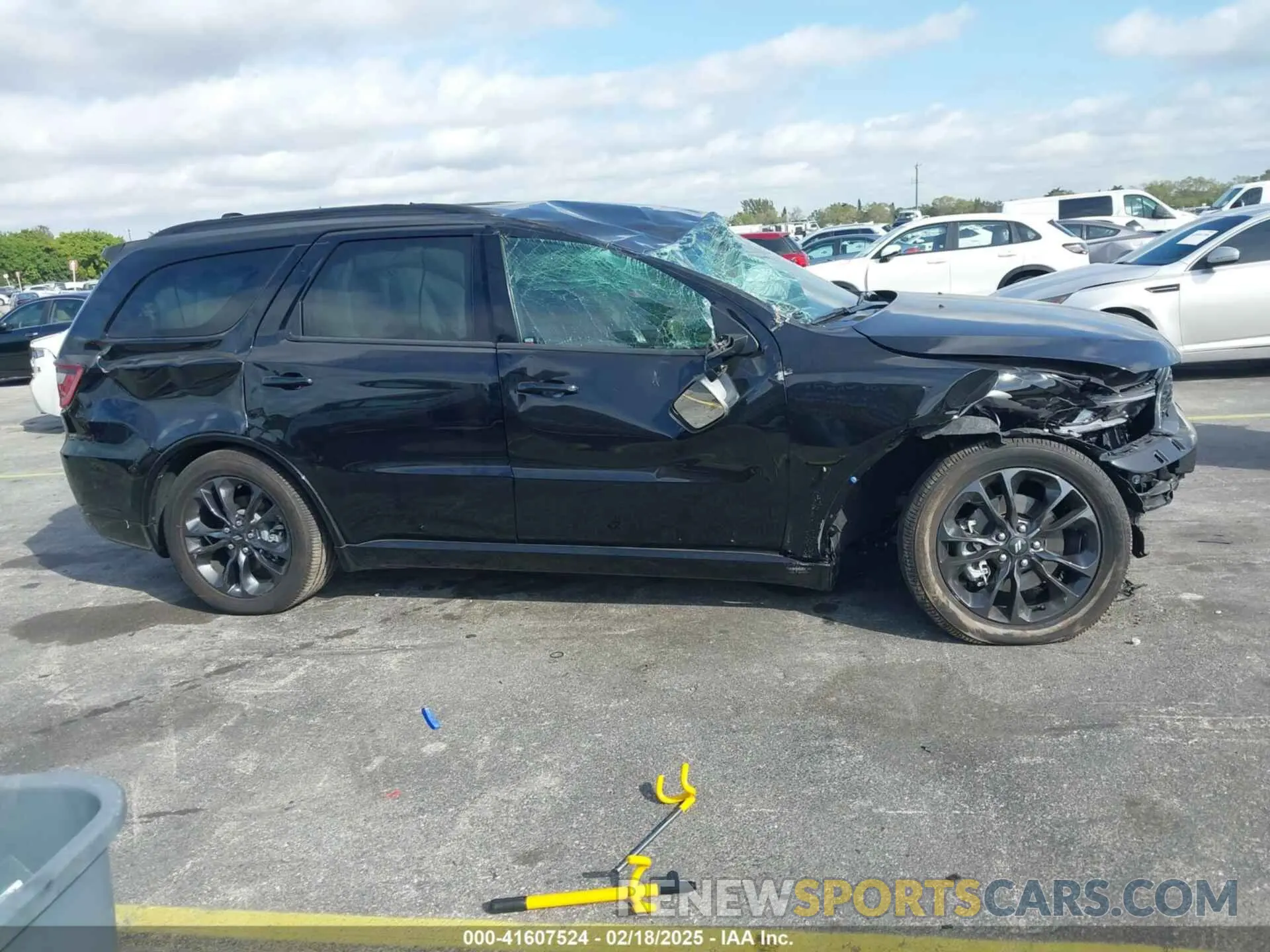 13 Photograph of a damaged car 1C4RDHDG6RC248475 DODGE DURANGO 2024