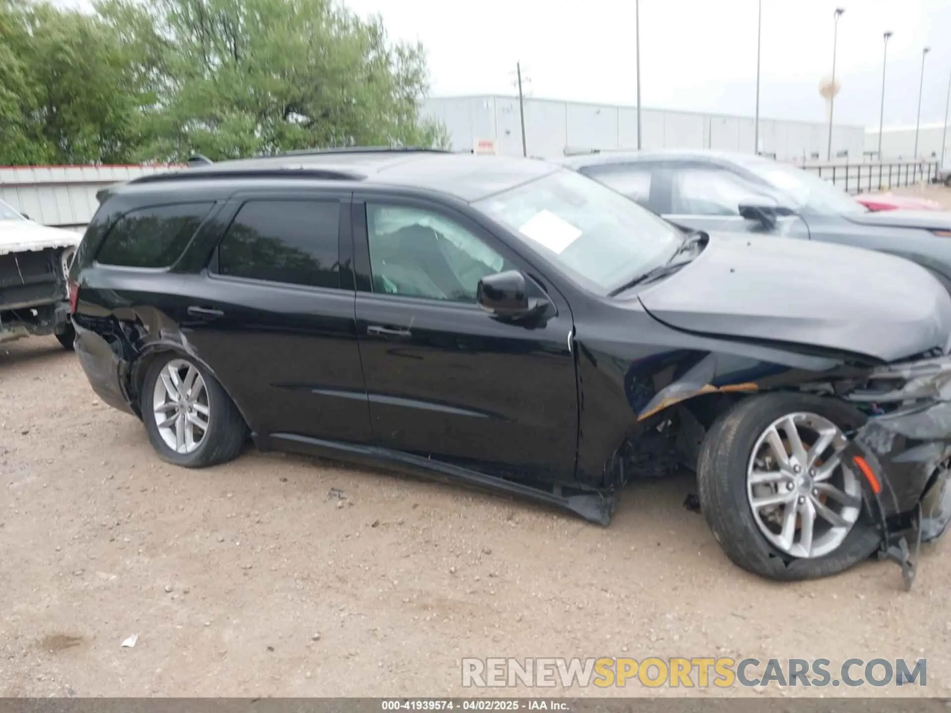13 Photograph of a damaged car 1C4RDJDG1RC122712 DODGE DURANGO 2024