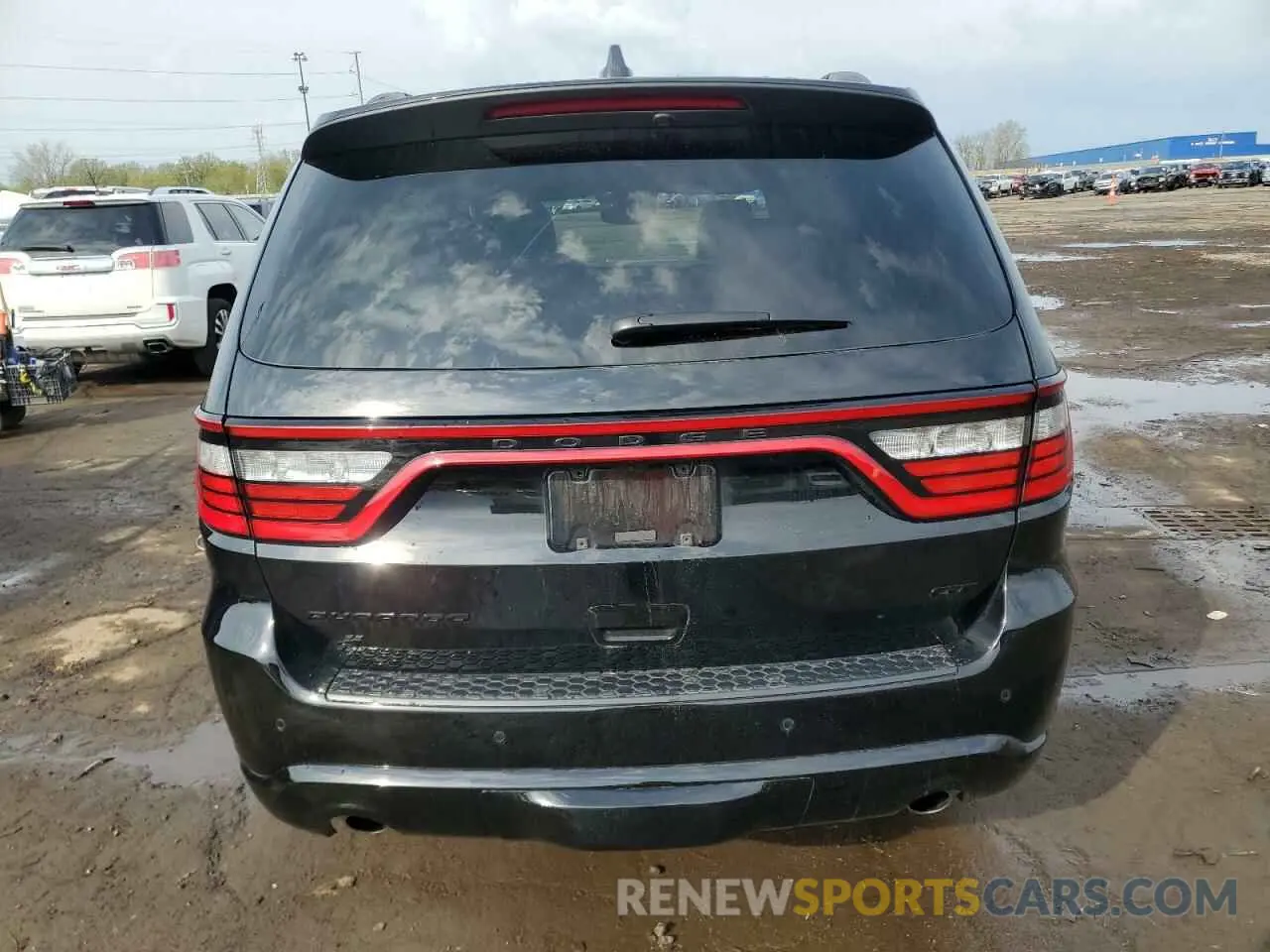 6 Photograph of a damaged car 1C4RDJDG2RC155203 DODGE DURANGO 2024