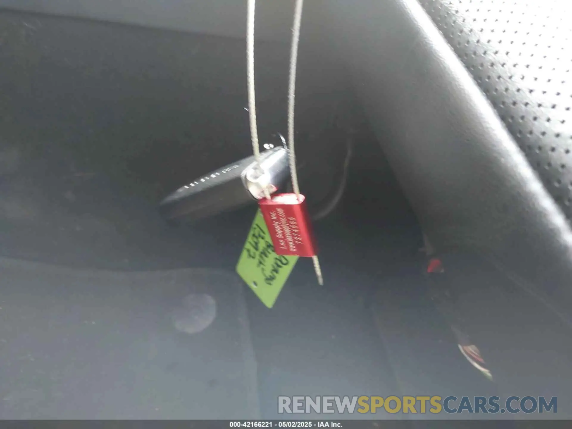 11 Photograph of a damaged car 1C4RDJDG4RC234050 DODGE DURANGO 2024