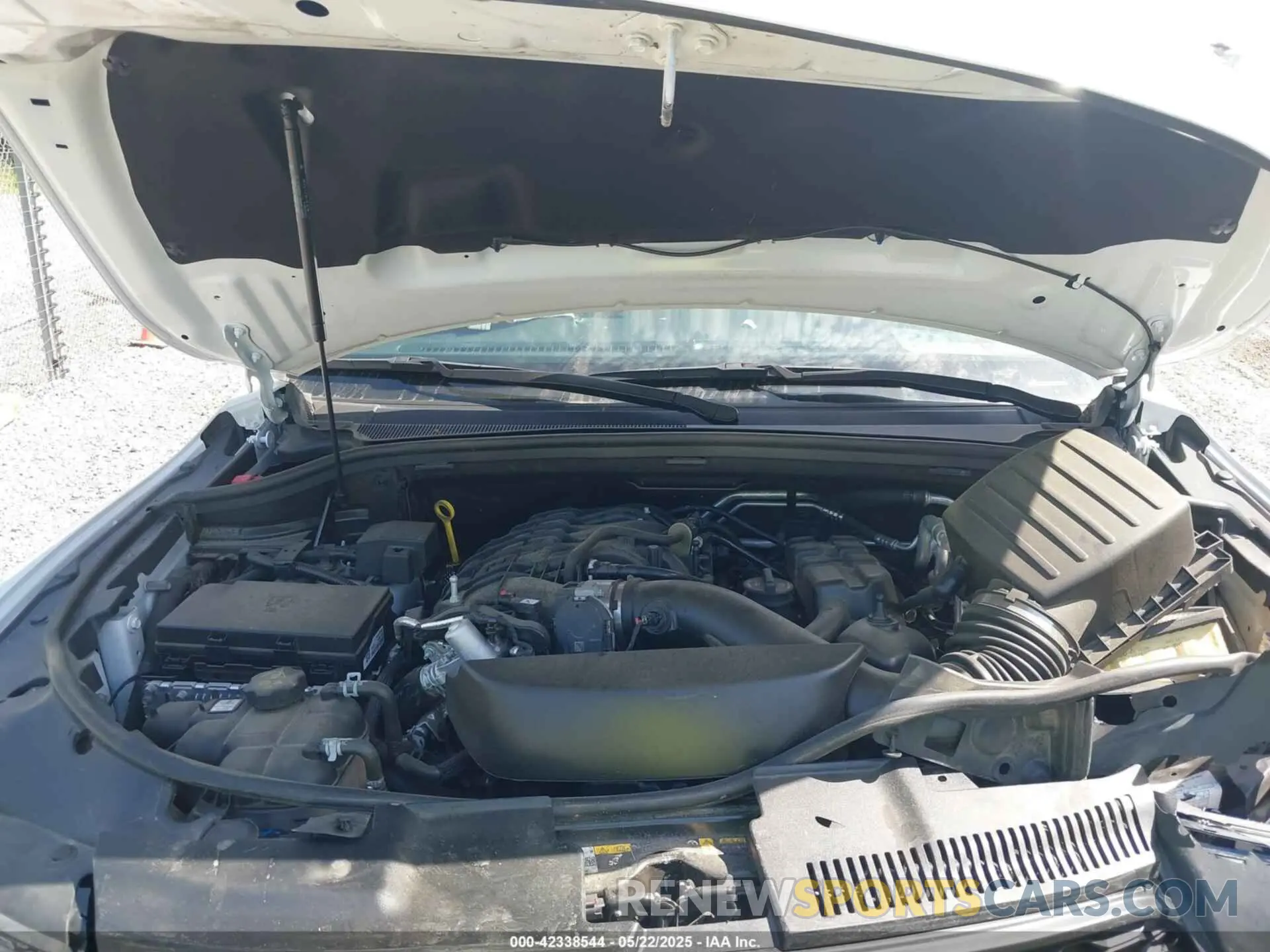 10 Photograph of a damaged car 1C4RDJDG6RC137884 DODGE DURANGO 2024