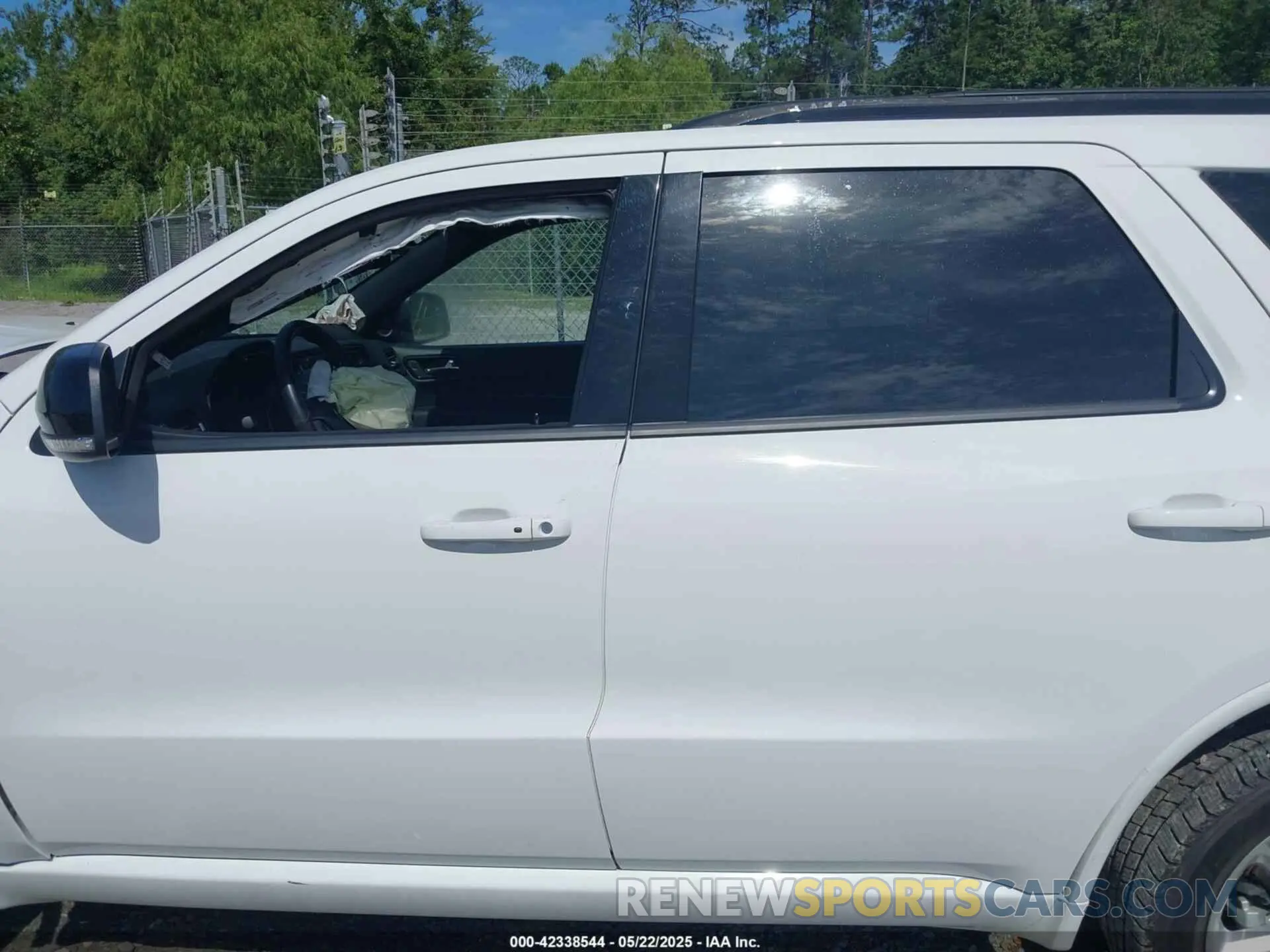 14 Photograph of a damaged car 1C4RDJDG6RC137884 DODGE DURANGO 2024
