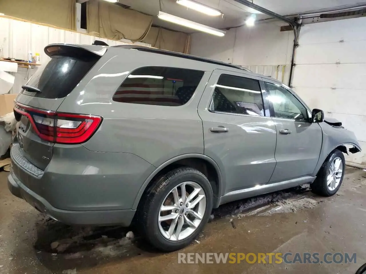 3 Photograph of a damaged car 1C4RDJDG8RC213136 DODGE DURANGO 2024