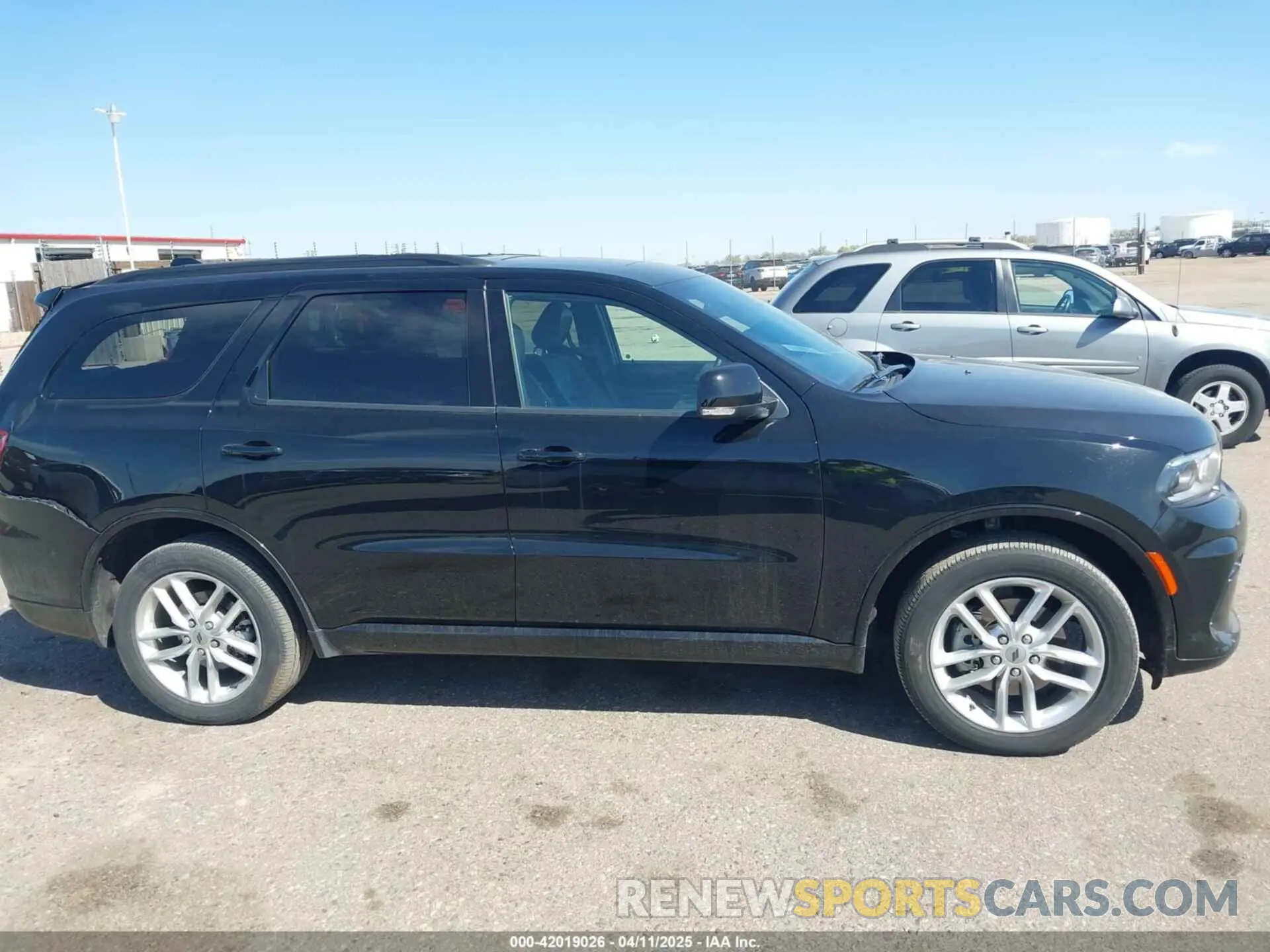 13 Photograph of a damaged car 1C4RDJDG9RC207328 DODGE DURANGO 2024