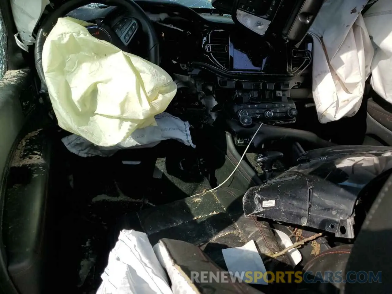 8 Photograph of a damaged car 1C4RDJDGXRC192516 DODGE DURANGO 2024