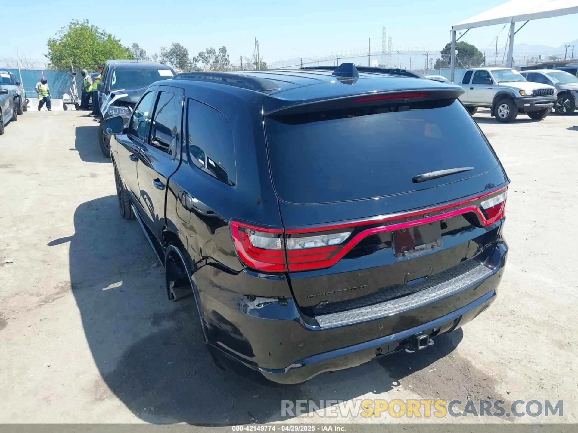 3 Фотография поврежденного автомобиля 1C4SDJCT9RC205143 DODGE DURANGO 2024