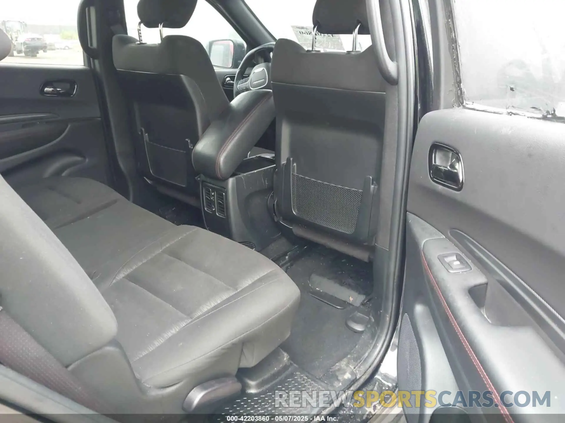 8 Photograph of a damaged car 1C4SDJCTXRC183217 DODGE DURANGO 2024