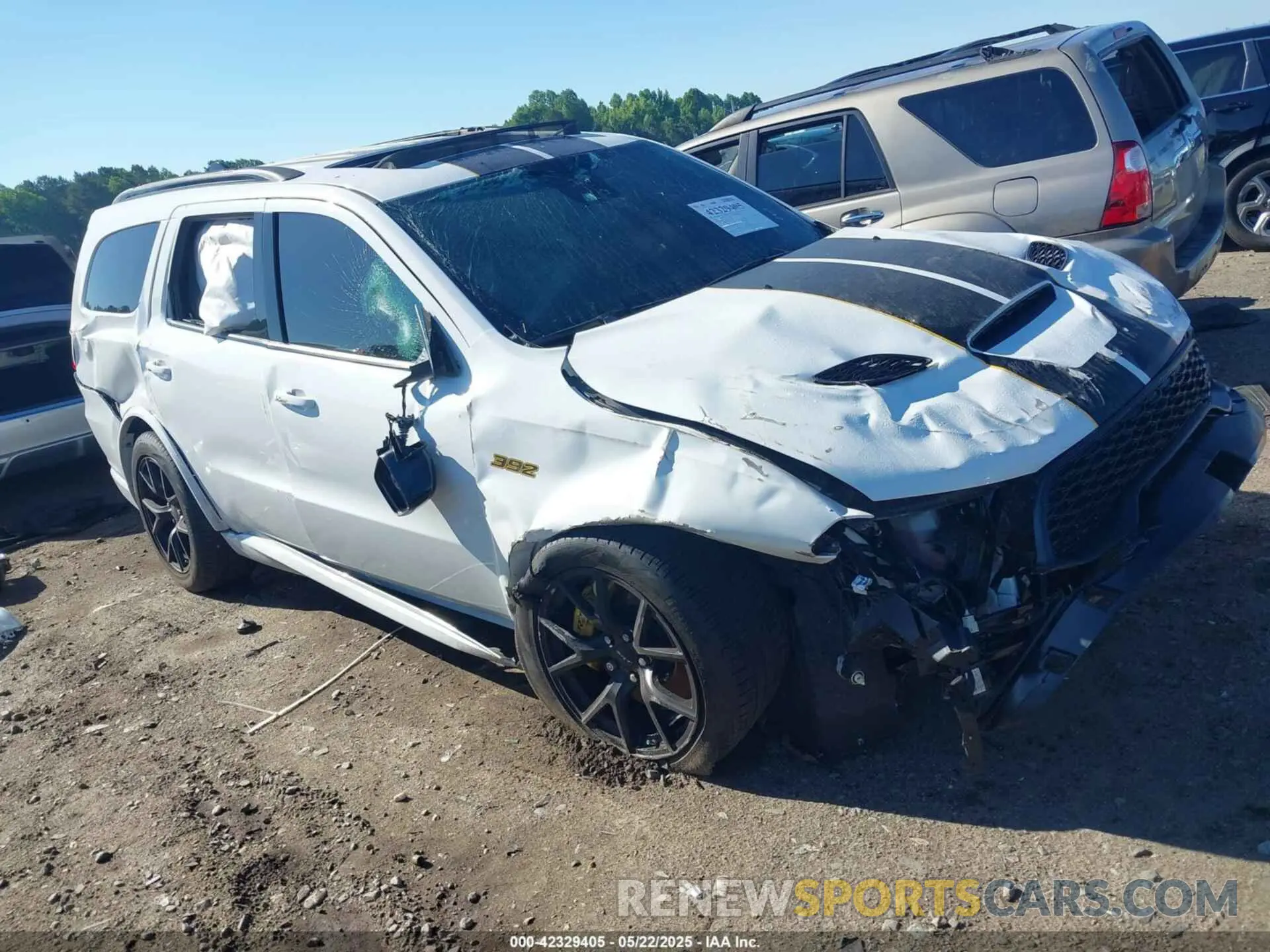 1 Photograph of a damaged car 1C4SDJGJ6RC257175 DODGE DURANGO 2024