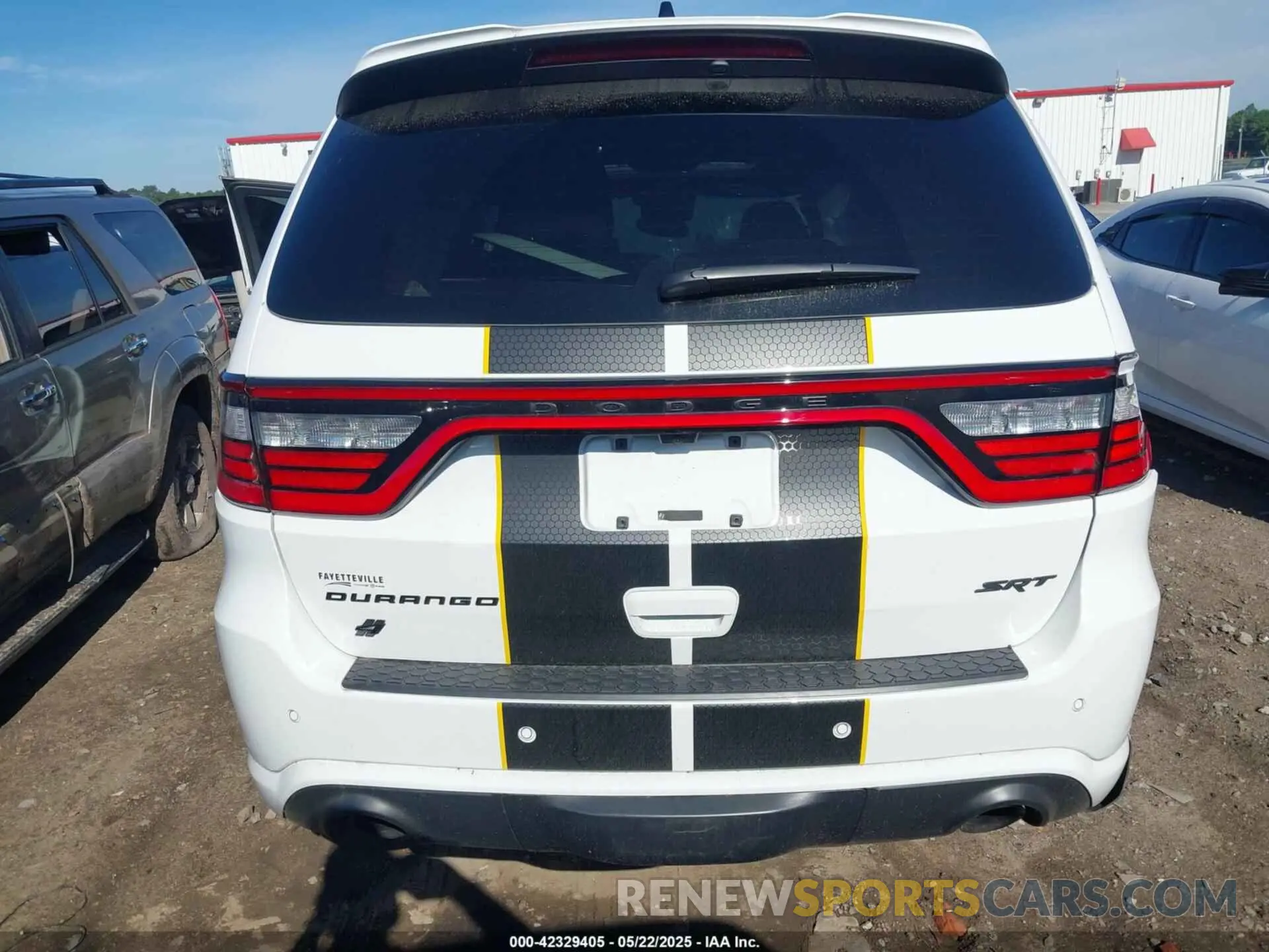 17 Photograph of a damaged car 1C4SDJGJ6RC257175 DODGE DURANGO 2024