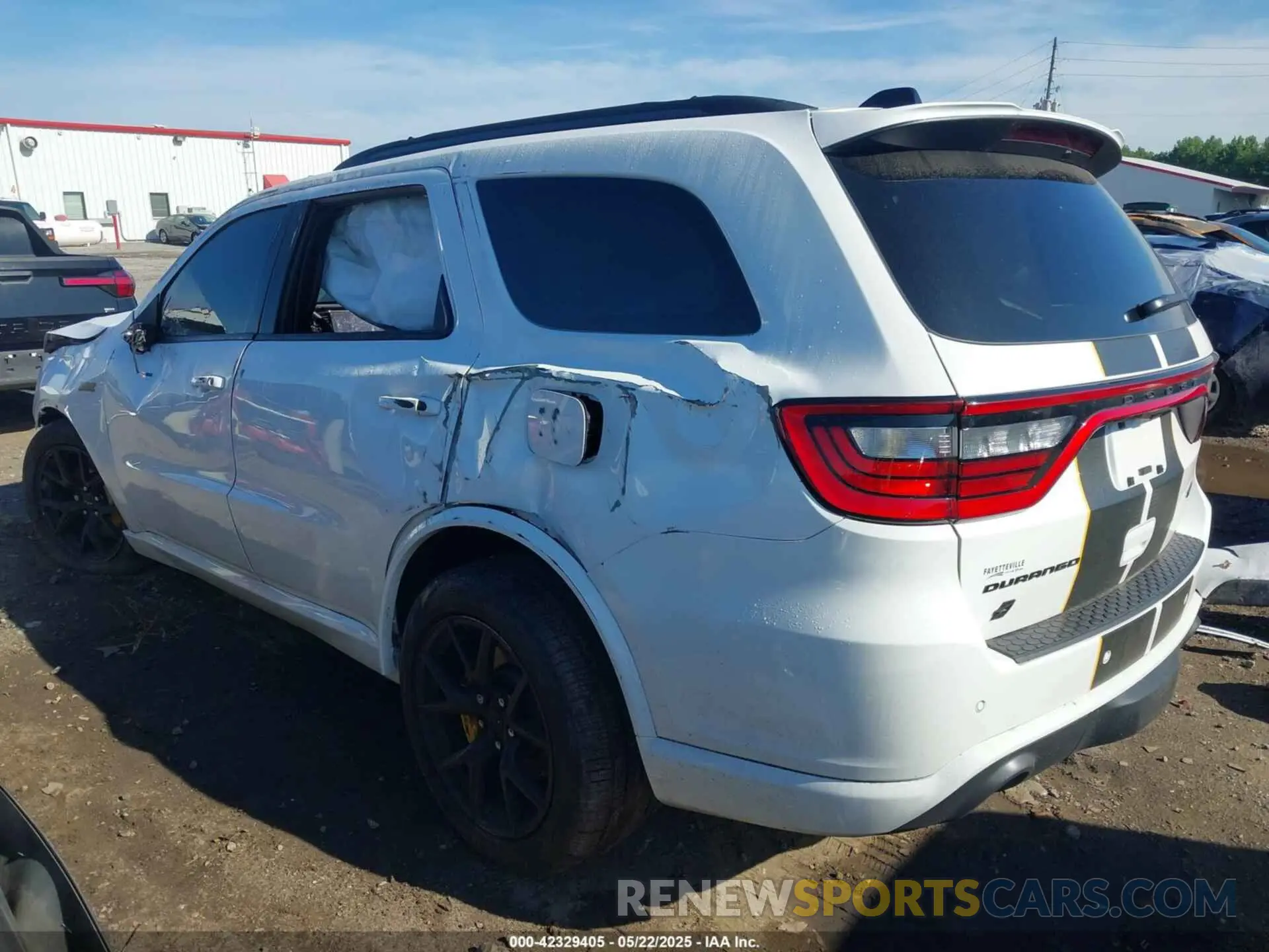 3 Photograph of a damaged car 1C4SDJGJ6RC257175 DODGE DURANGO 2024