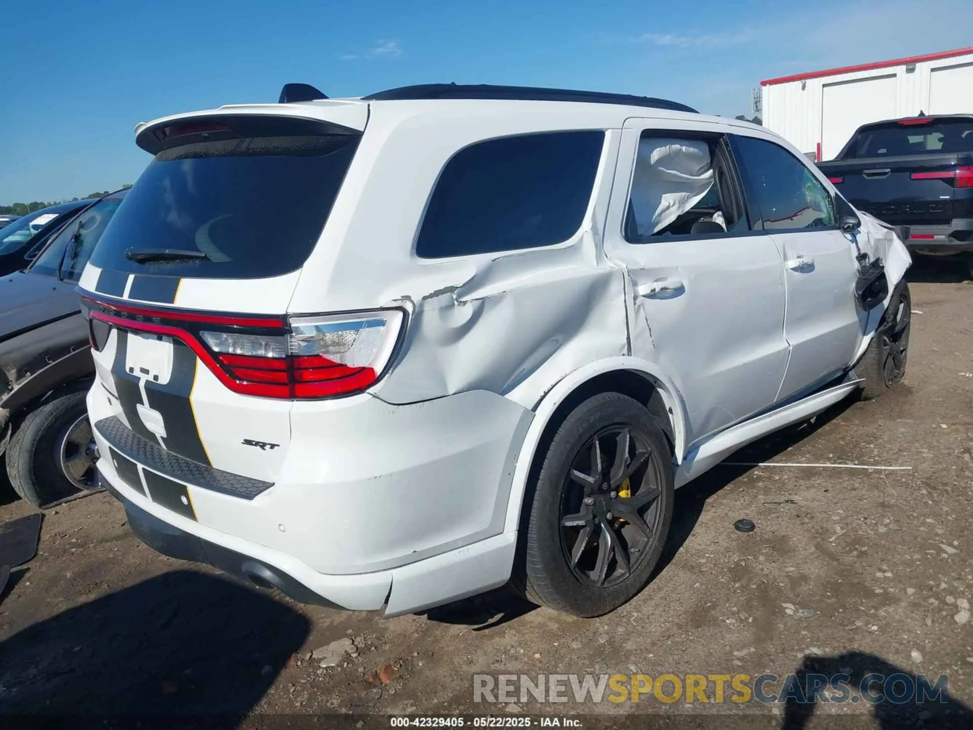 4 Photograph of a damaged car 1C4SDJGJ6RC257175 DODGE DURANGO 2024