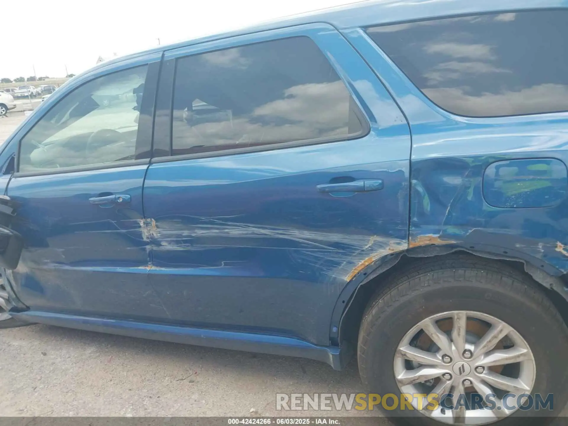 13 Photograph of a damaged car 1C4RDHDG0SC532092 DODGE DURANGO 2025