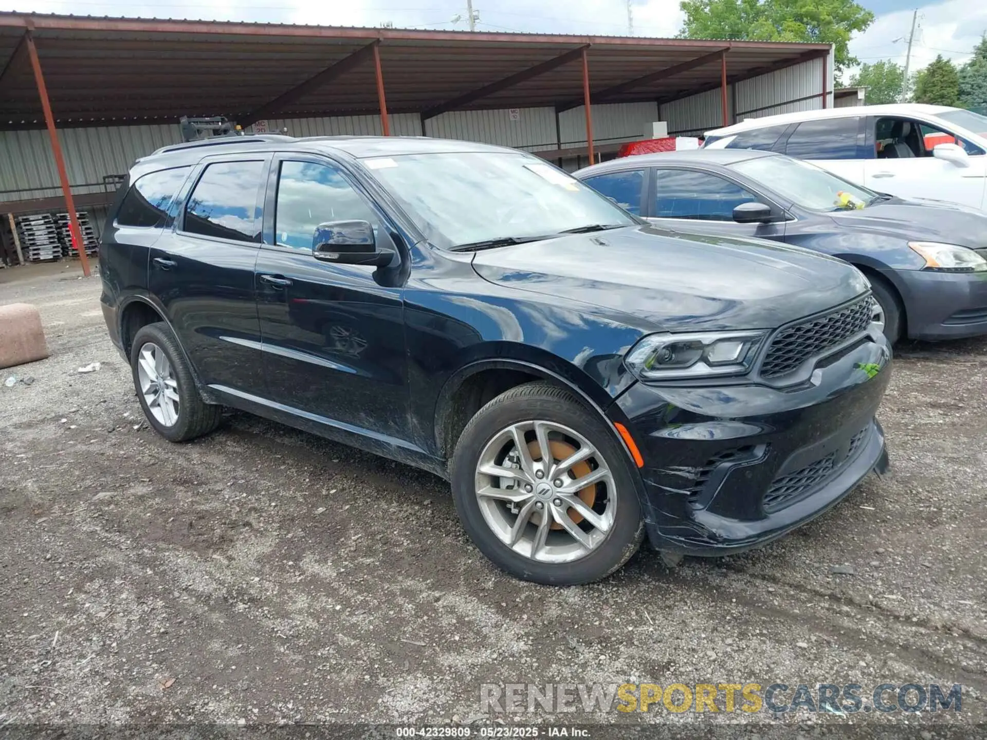 1 Photograph of a damaged car 1C4RDJDG1SC517771 DODGE DURANGO 2025