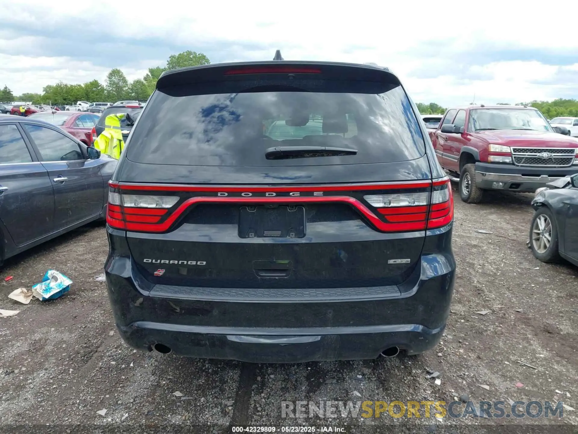 16 Photograph of a damaged car 1C4RDJDG1SC517771 DODGE DURANGO 2025