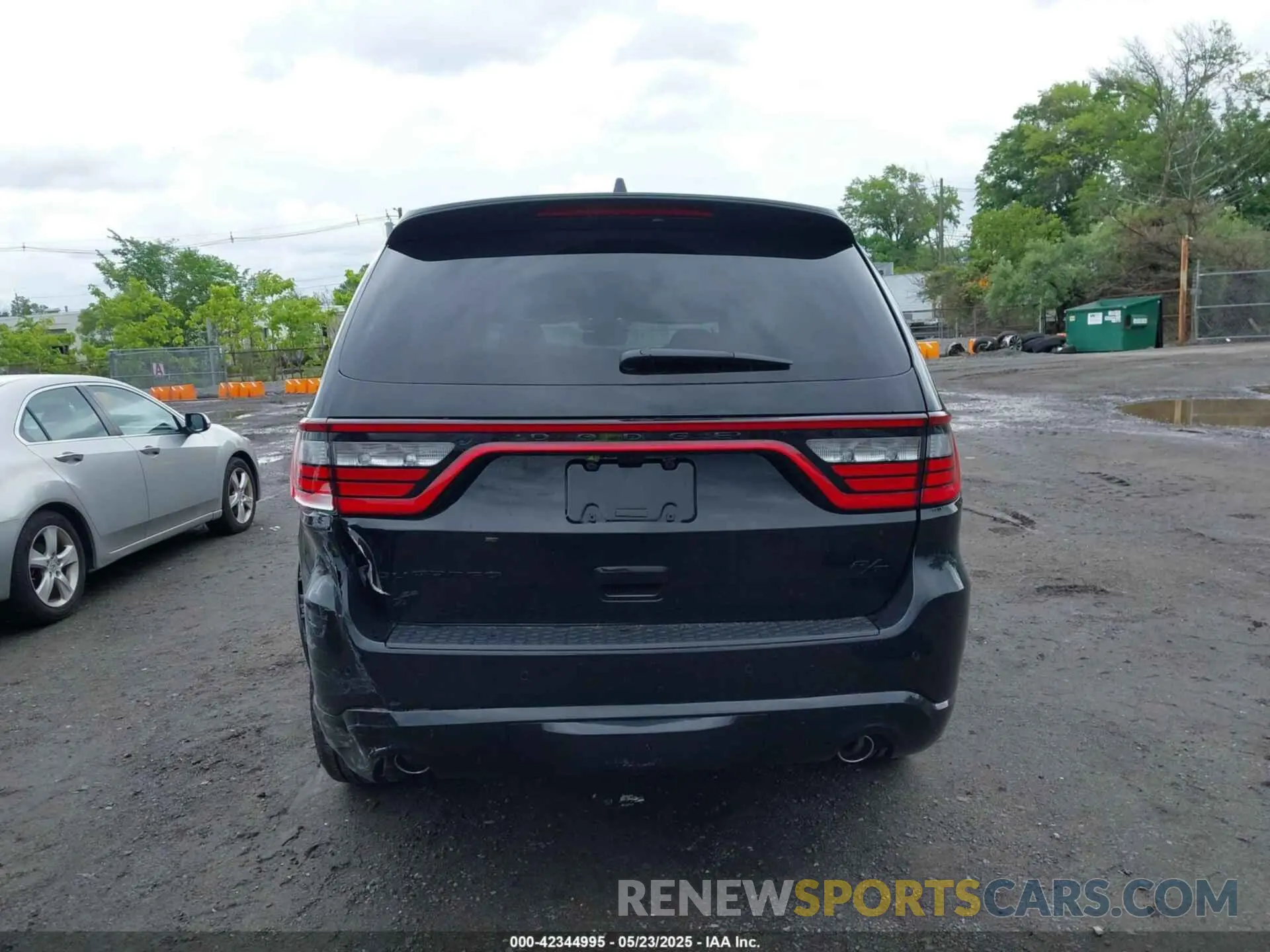 16 Photograph of a damaged car 1C4SDJCT1SC524056 DODGE DURANGO 2025