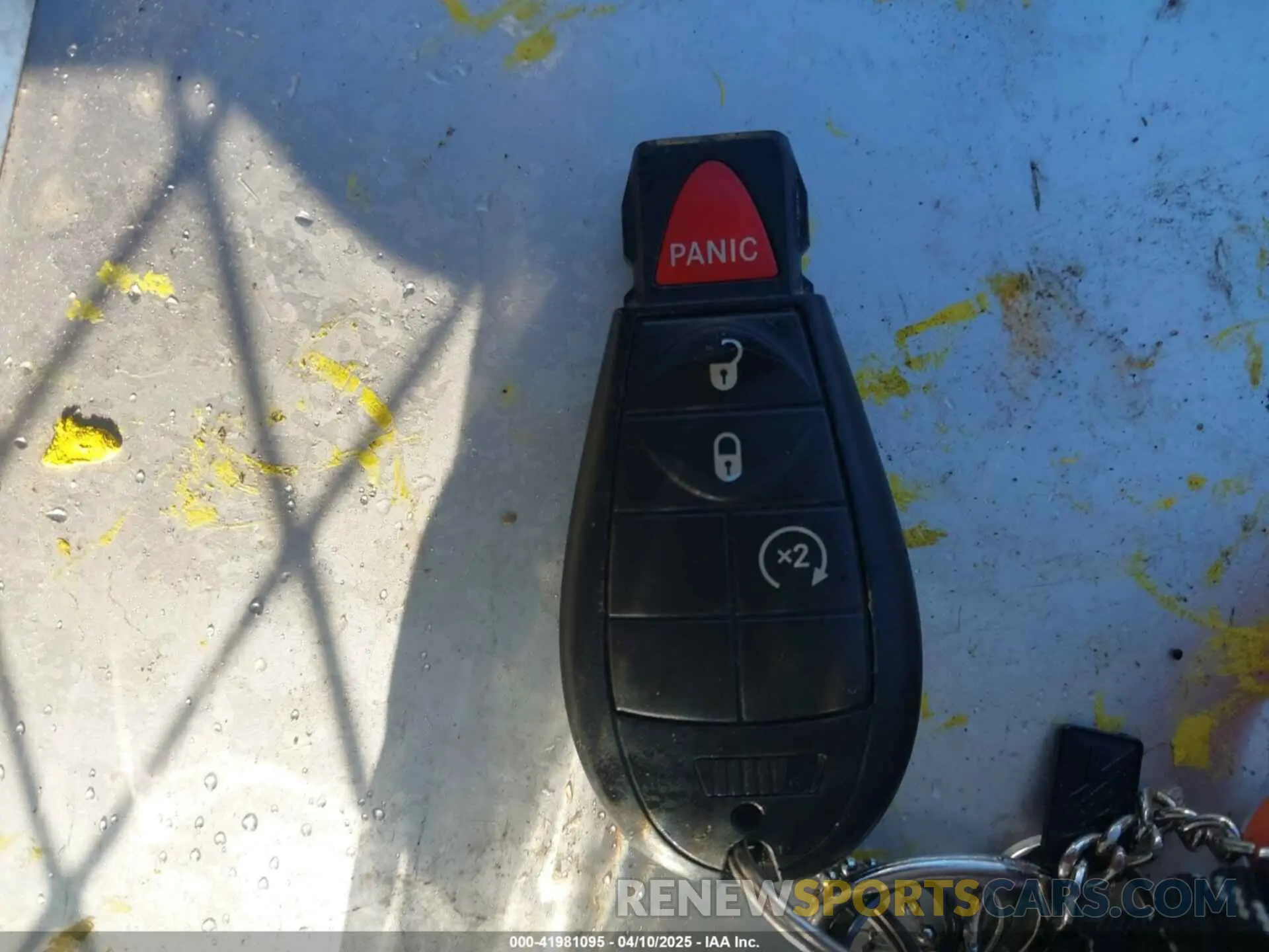 11 Photograph of a damaged car 2C4RDGBG1KR803438 DODGE GRAND CARAVAN 2019