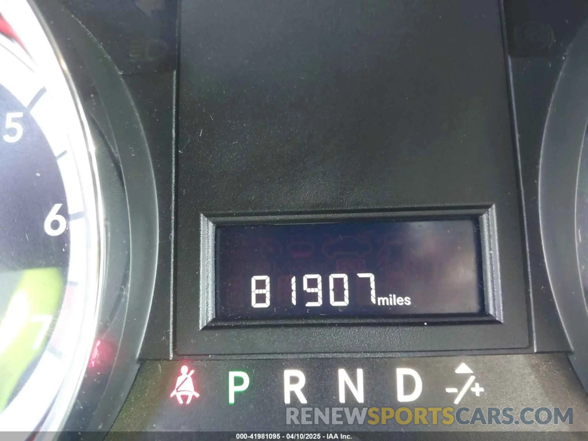15 Photograph of a damaged car 2C4RDGBG1KR803438 DODGE GRAND CARAVAN 2019