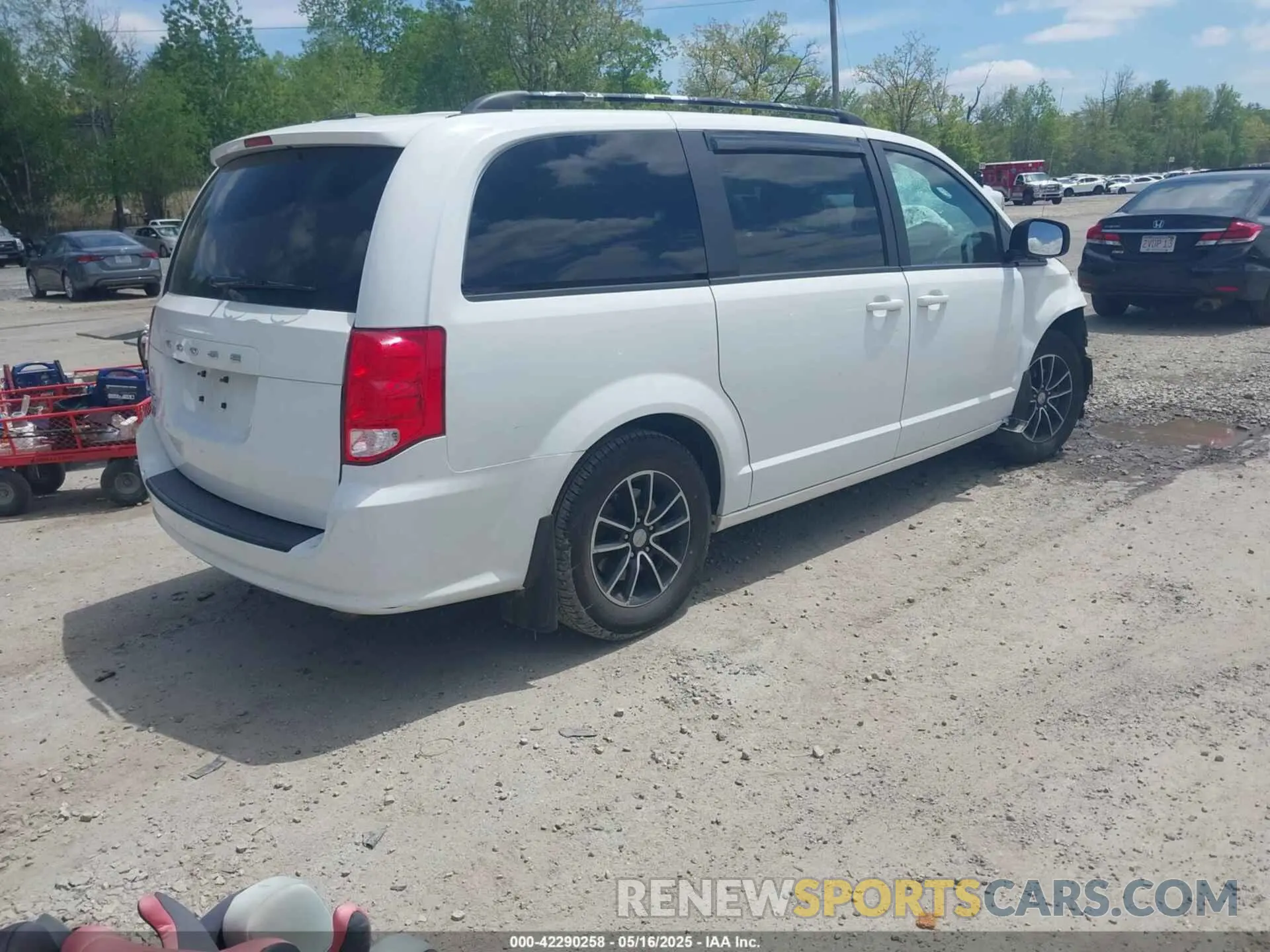 4 Фотография поврежденного автомобиля 2C4RDGBG6KR591927 DODGE GRAND CARAVAN 2019