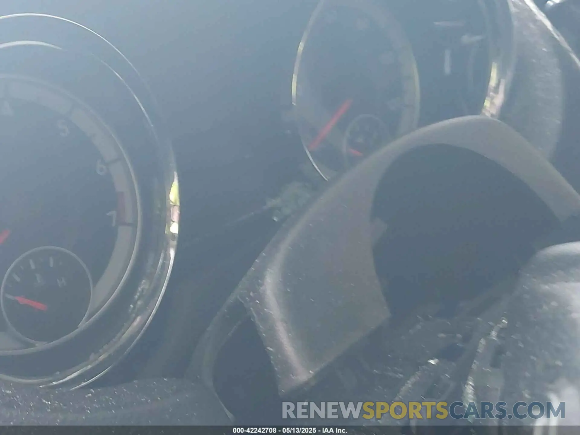 7 Photograph of a damaged car 2C4RDGBG8KR805963 DODGE GRAND CARAVAN 2019