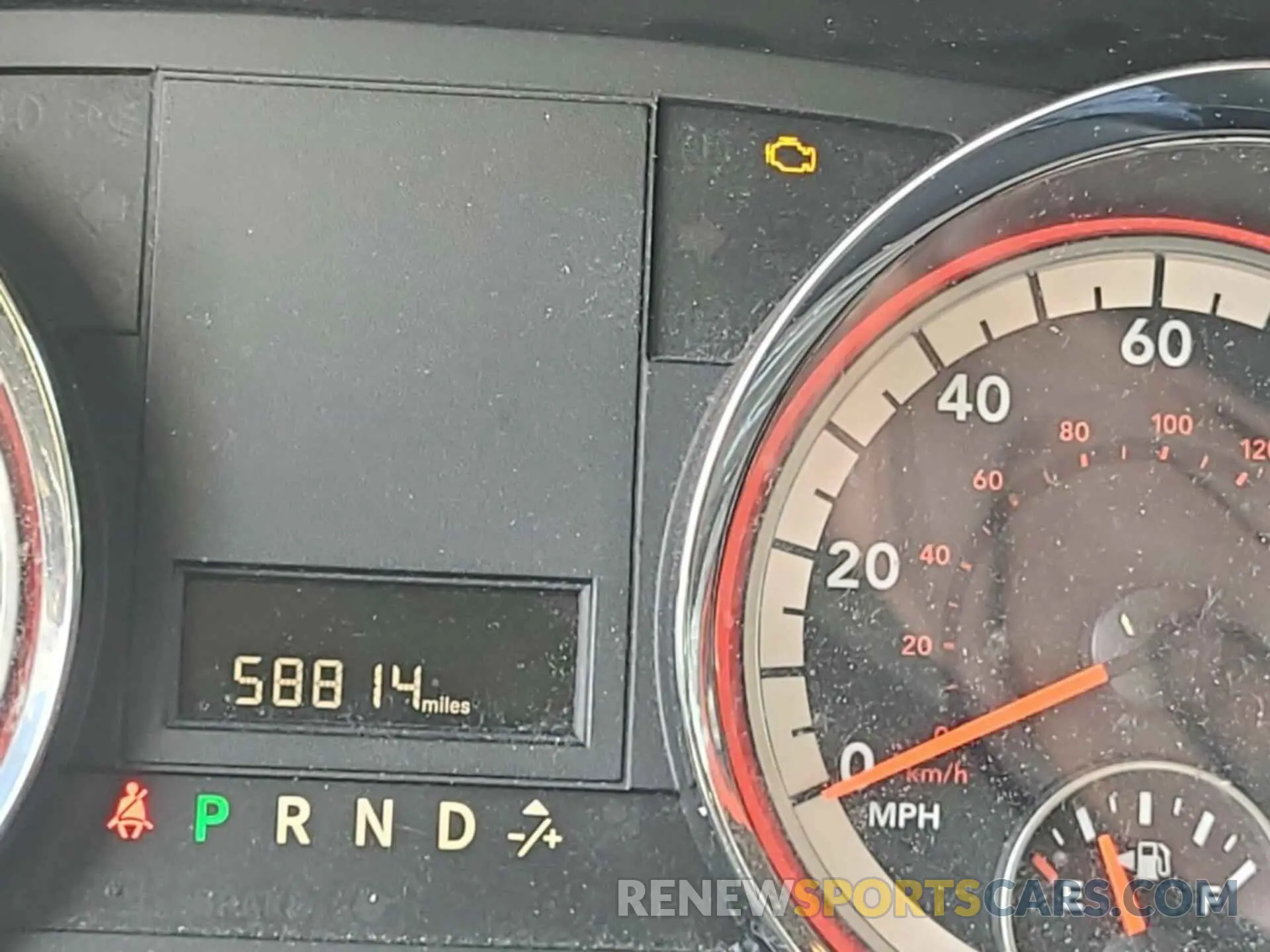 18 Photograph of a damaged car 2C4RDGBG9KR579464 DODGE GRAND CARAVAN 2019
