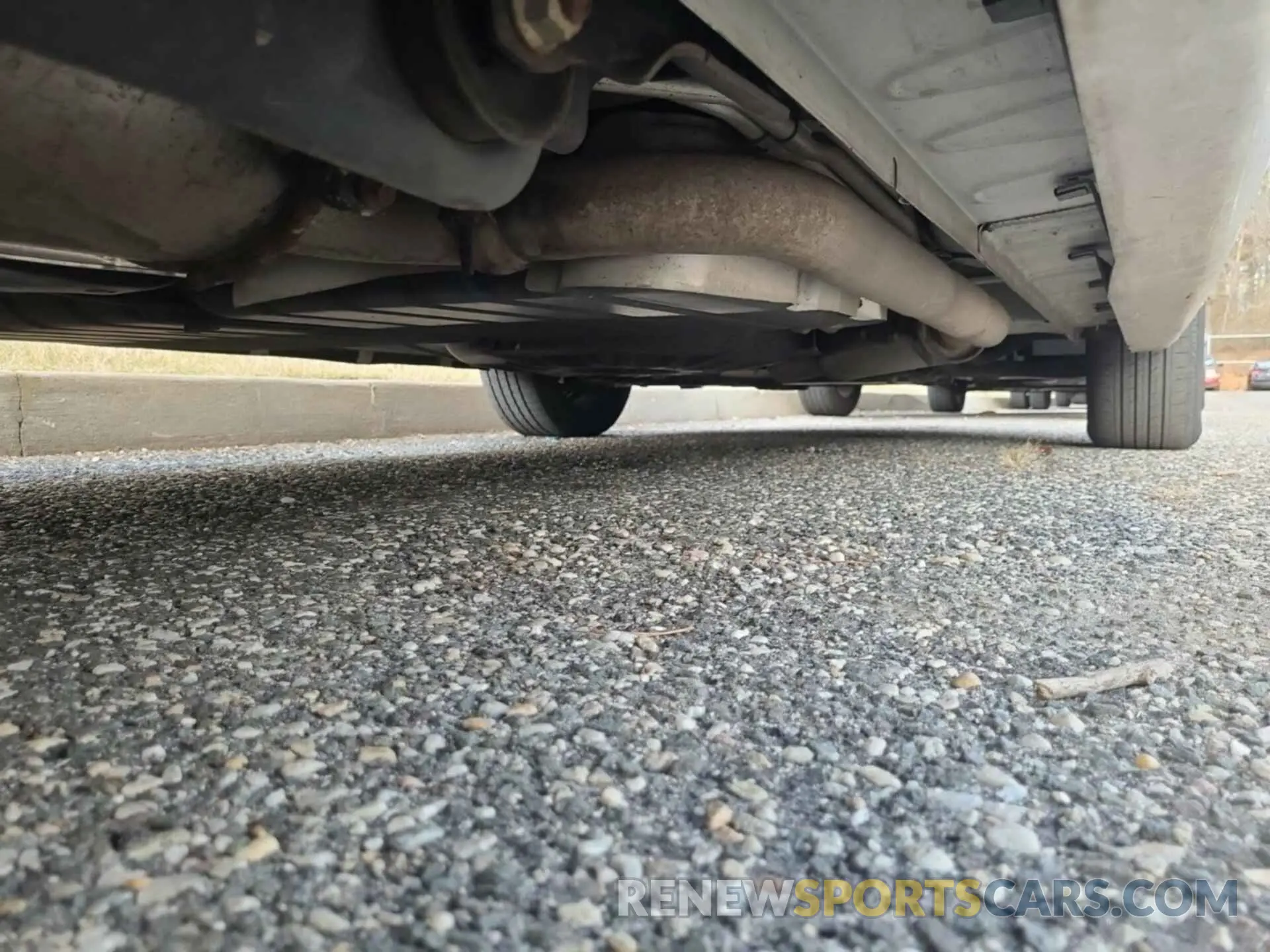 21 Photograph of a damaged car 2C4RDGBG9KR579464 DODGE GRAND CARAVAN 2019