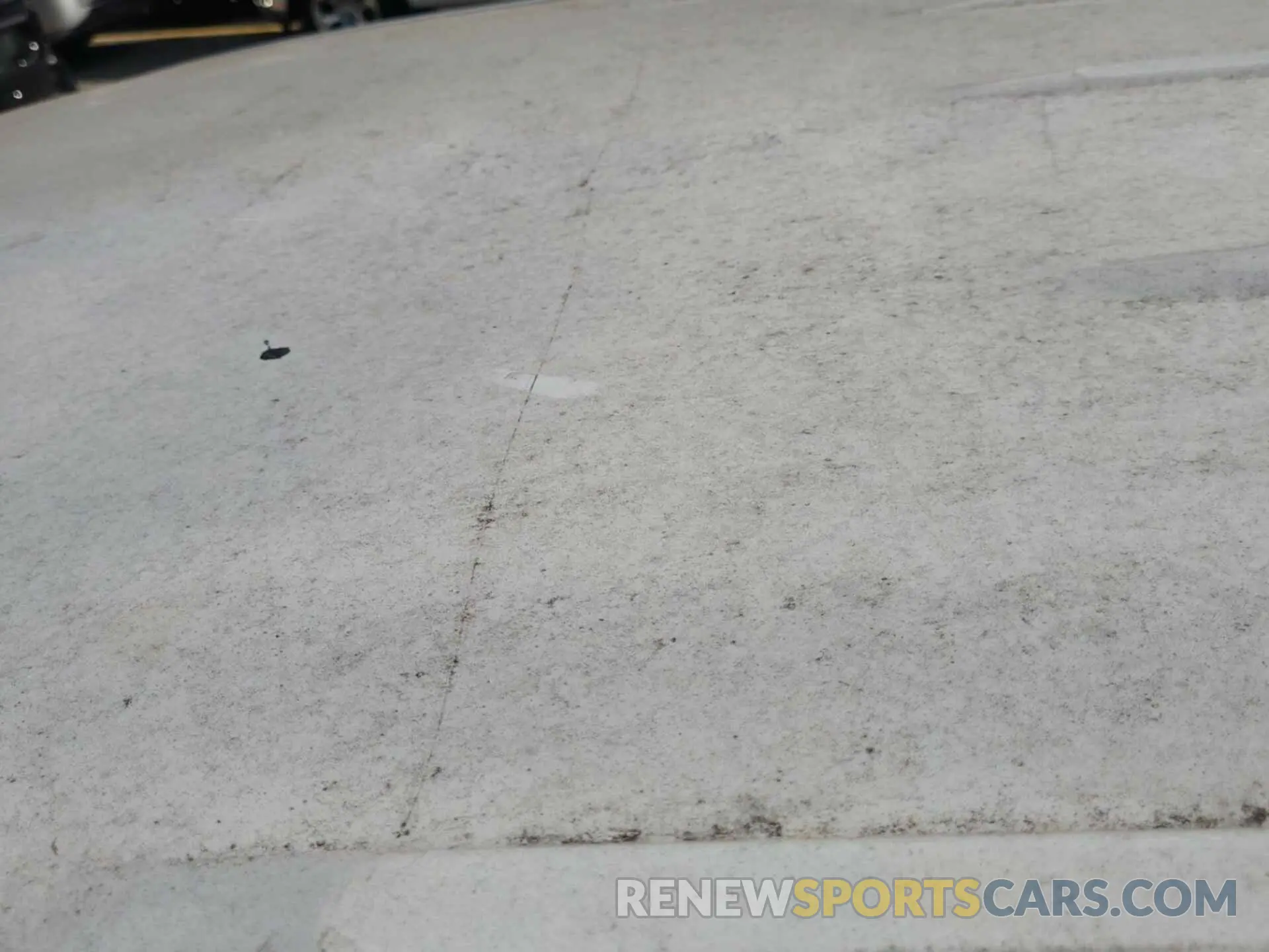 31 Photograph of a damaged car 2C4RDGBG9KR579464 DODGE GRAND CARAVAN 2019