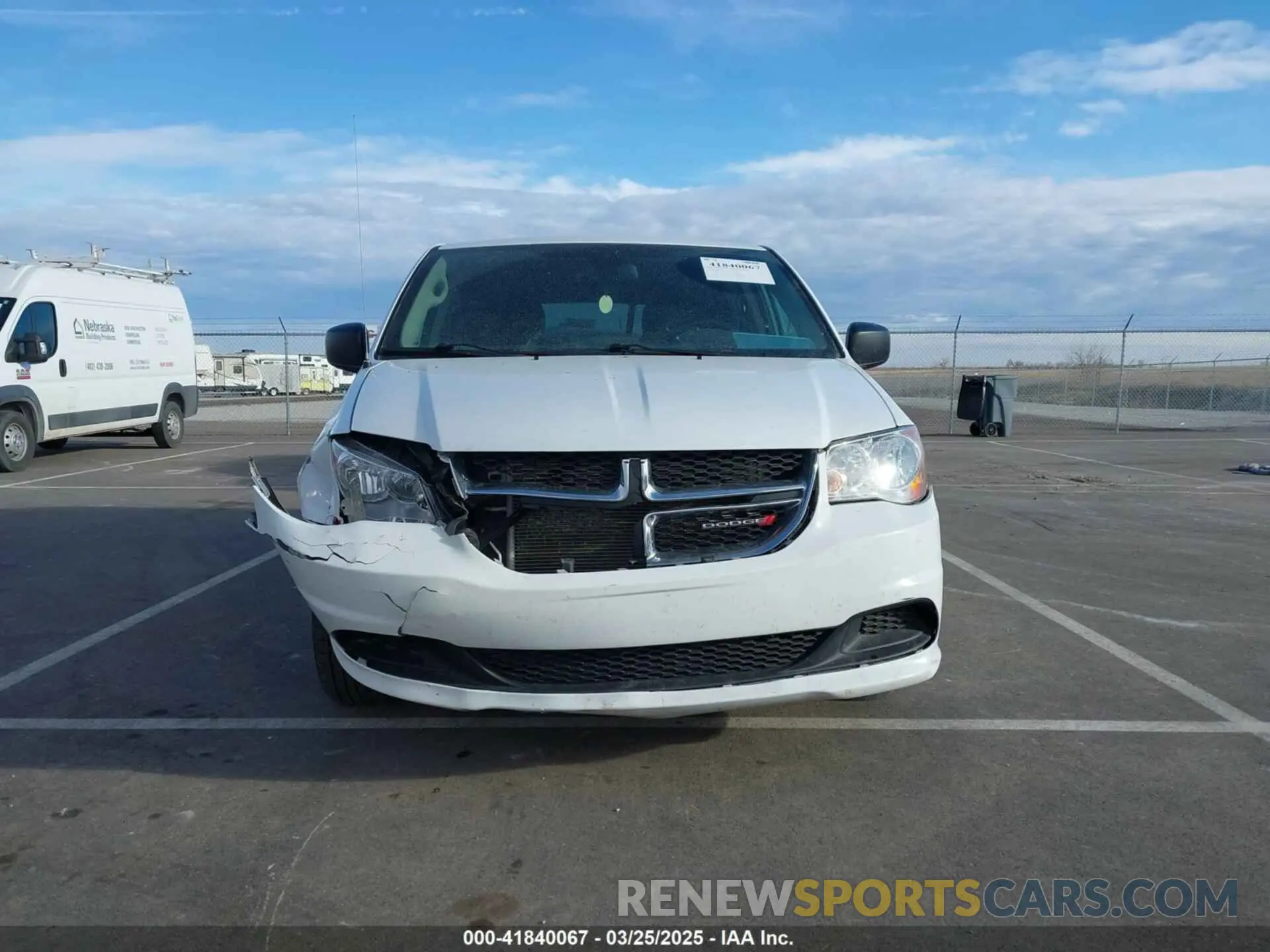 12 Photograph of a damaged car 2C4RDGBGXKR682747 DODGE GRAND CARAVAN 2019