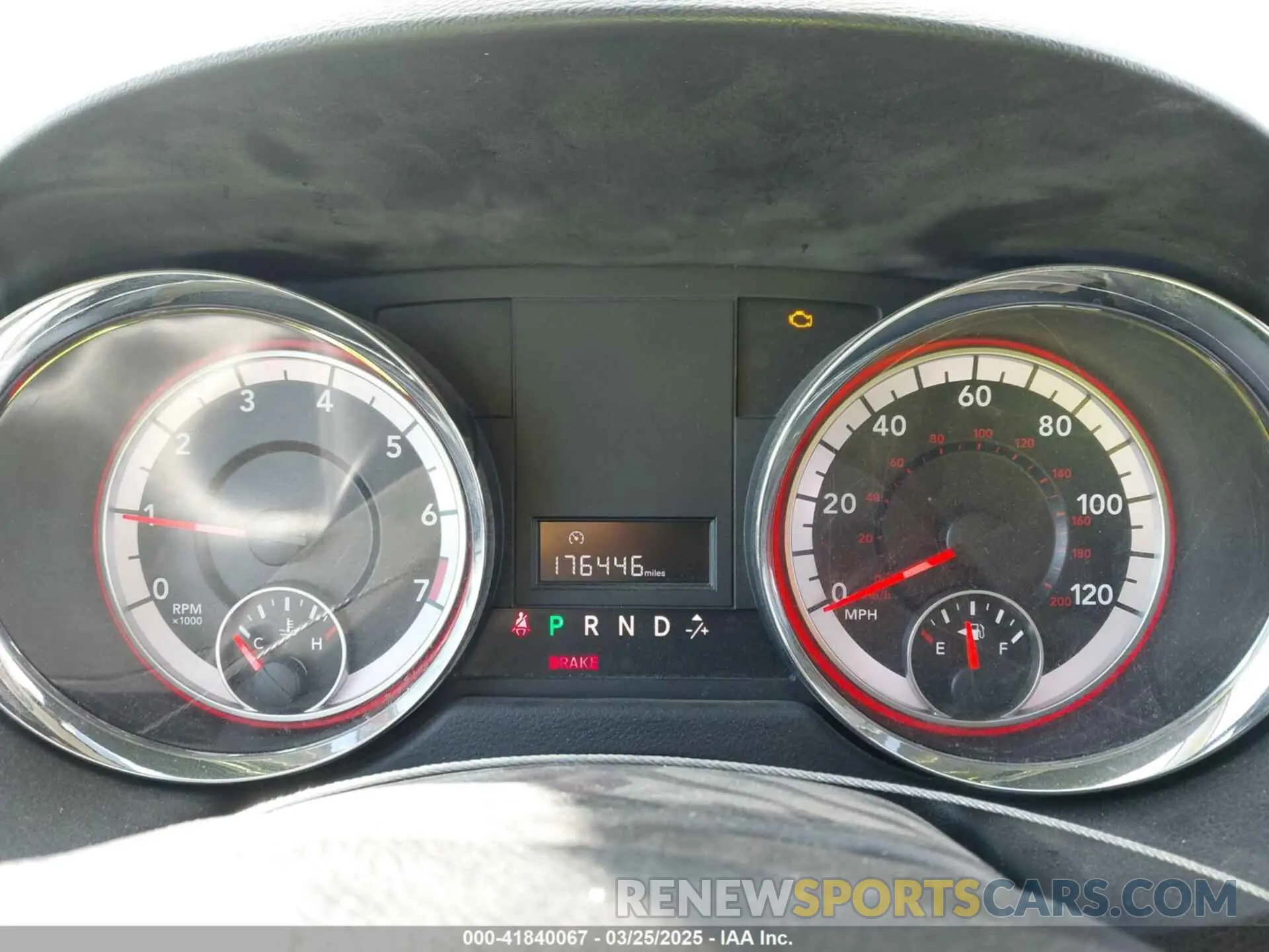 7 Photograph of a damaged car 2C4RDGBGXKR682747 DODGE GRAND CARAVAN 2019