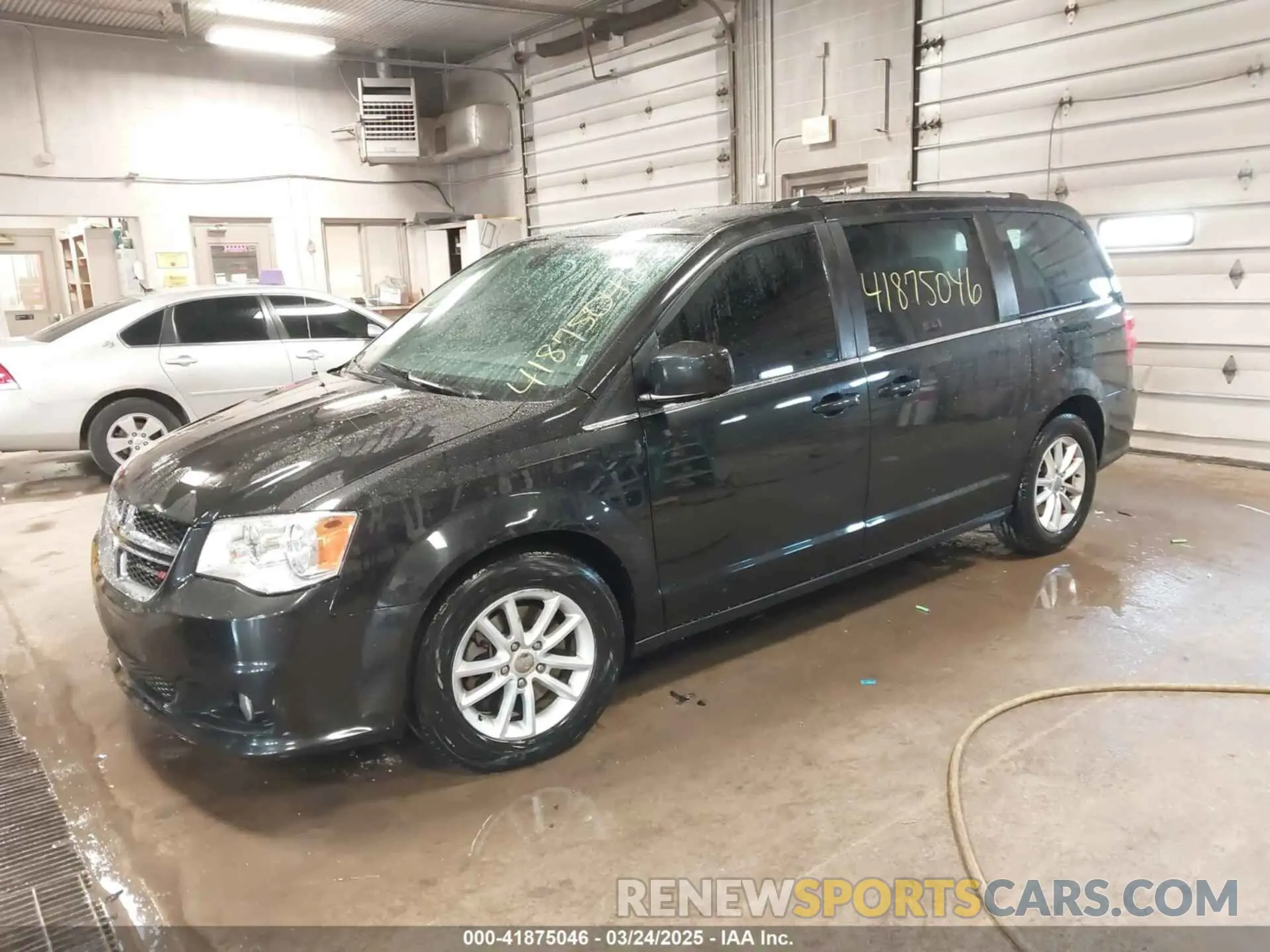 2 Фотография поврежденного автомобиля 2C4RDGCG0KR541927 DODGE GRAND CARAVAN 2019