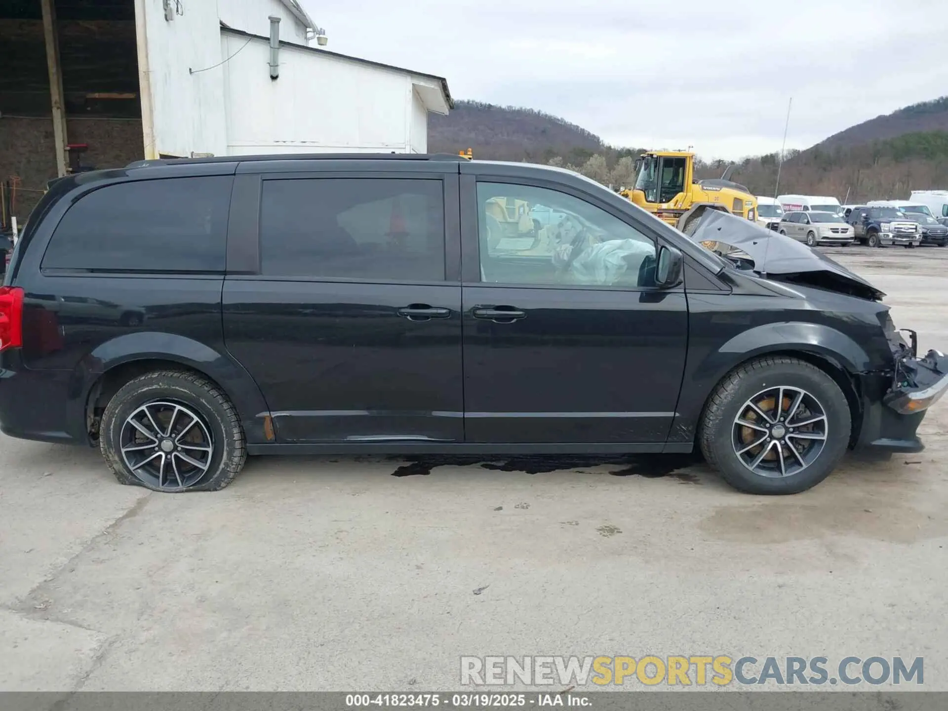 14 Фотография поврежденного автомобиля 2C4RDGCG0KR547100 DODGE GRAND CARAVAN 2019