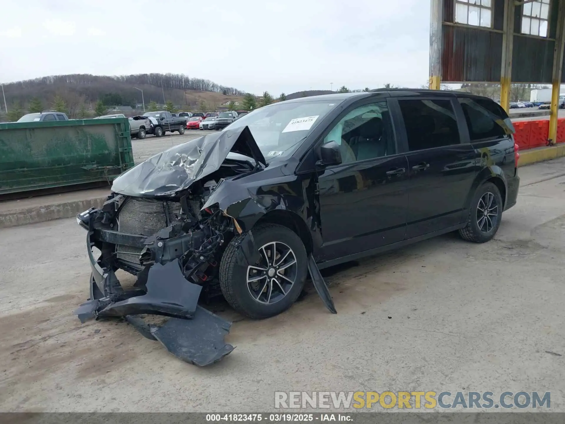 2 Фотография поврежденного автомобиля 2C4RDGCG0KR547100 DODGE GRAND CARAVAN 2019