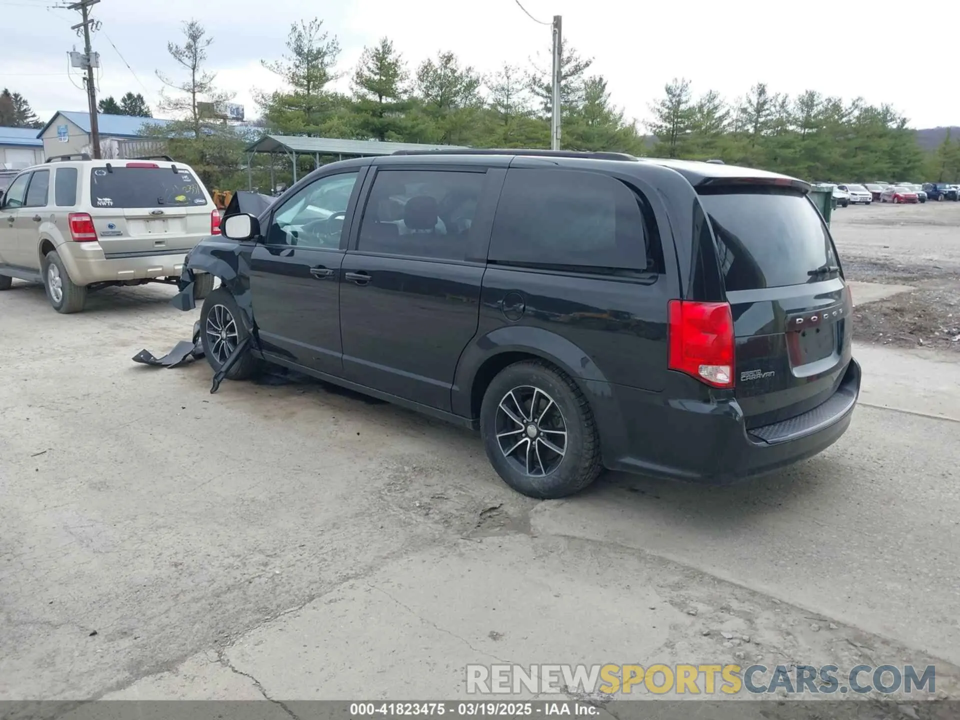 3 Фотография поврежденного автомобиля 2C4RDGCG0KR547100 DODGE GRAND CARAVAN 2019