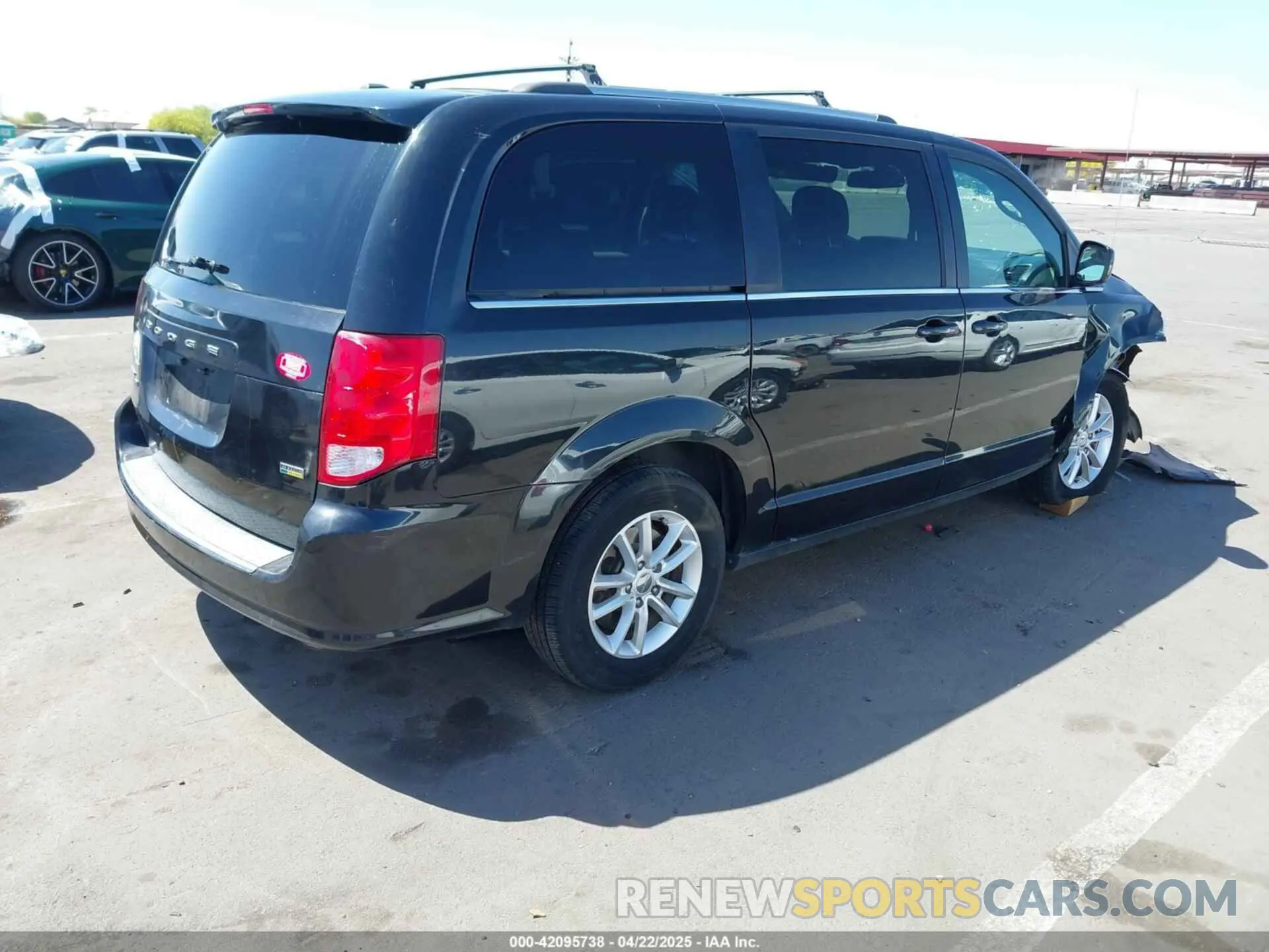 4 Фотография поврежденного автомобиля 2C4RDGCG0KR557898 DODGE GRAND CARAVAN 2019