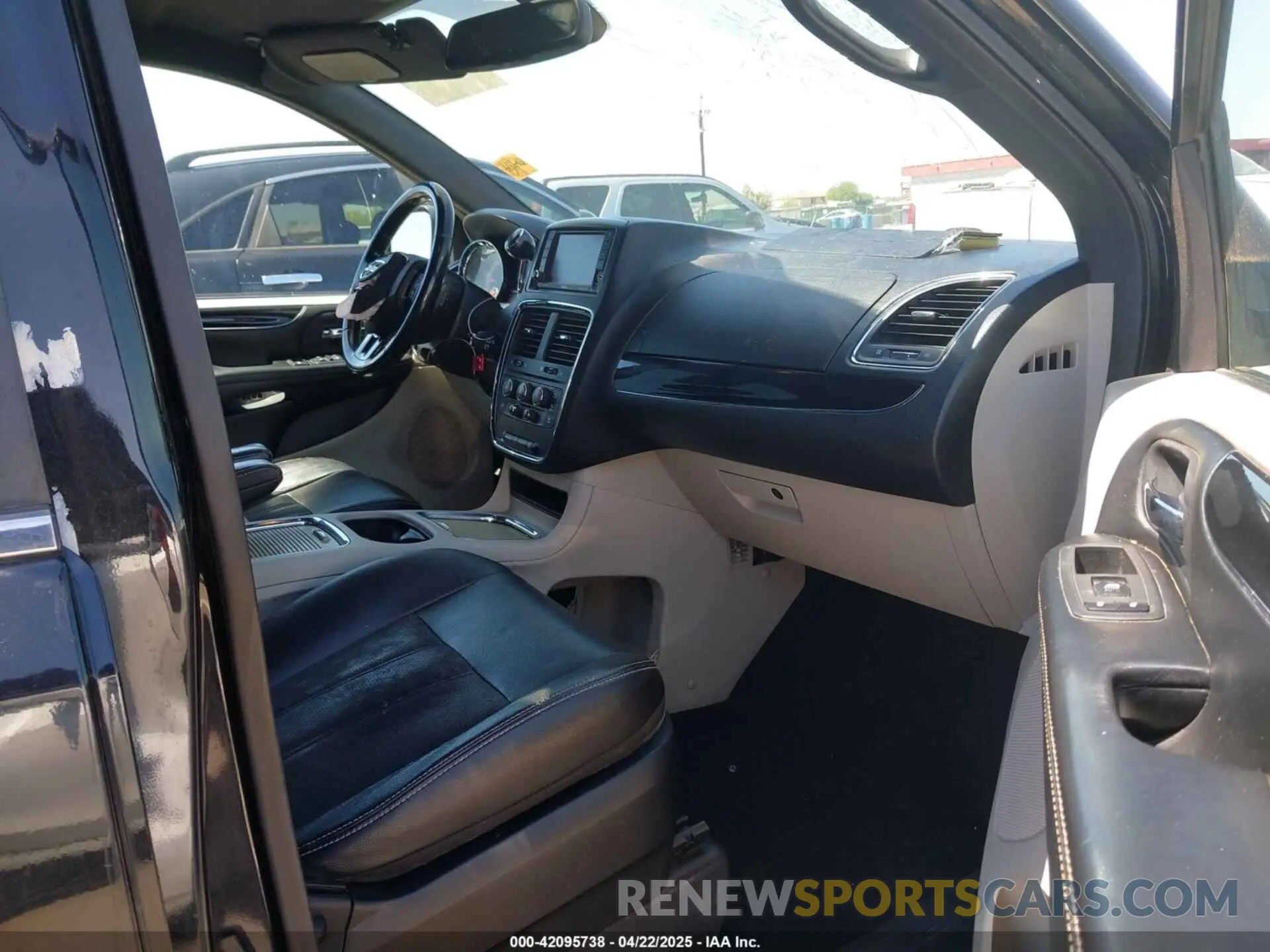 5 Фотография поврежденного автомобиля 2C4RDGCG0KR557898 DODGE GRAND CARAVAN 2019
