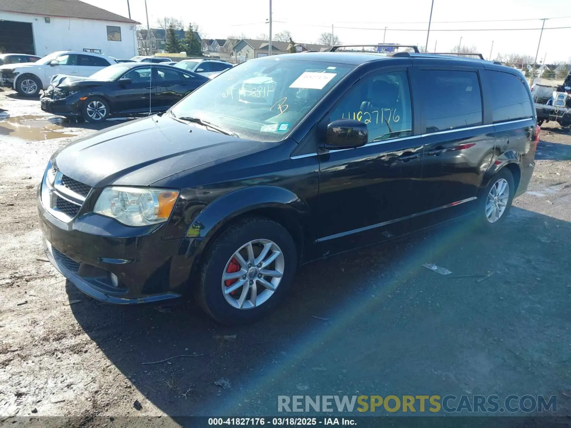 2 Photograph of a damaged car 2C4RDGCG1KR712930 DODGE GRAND CARAVAN 2019