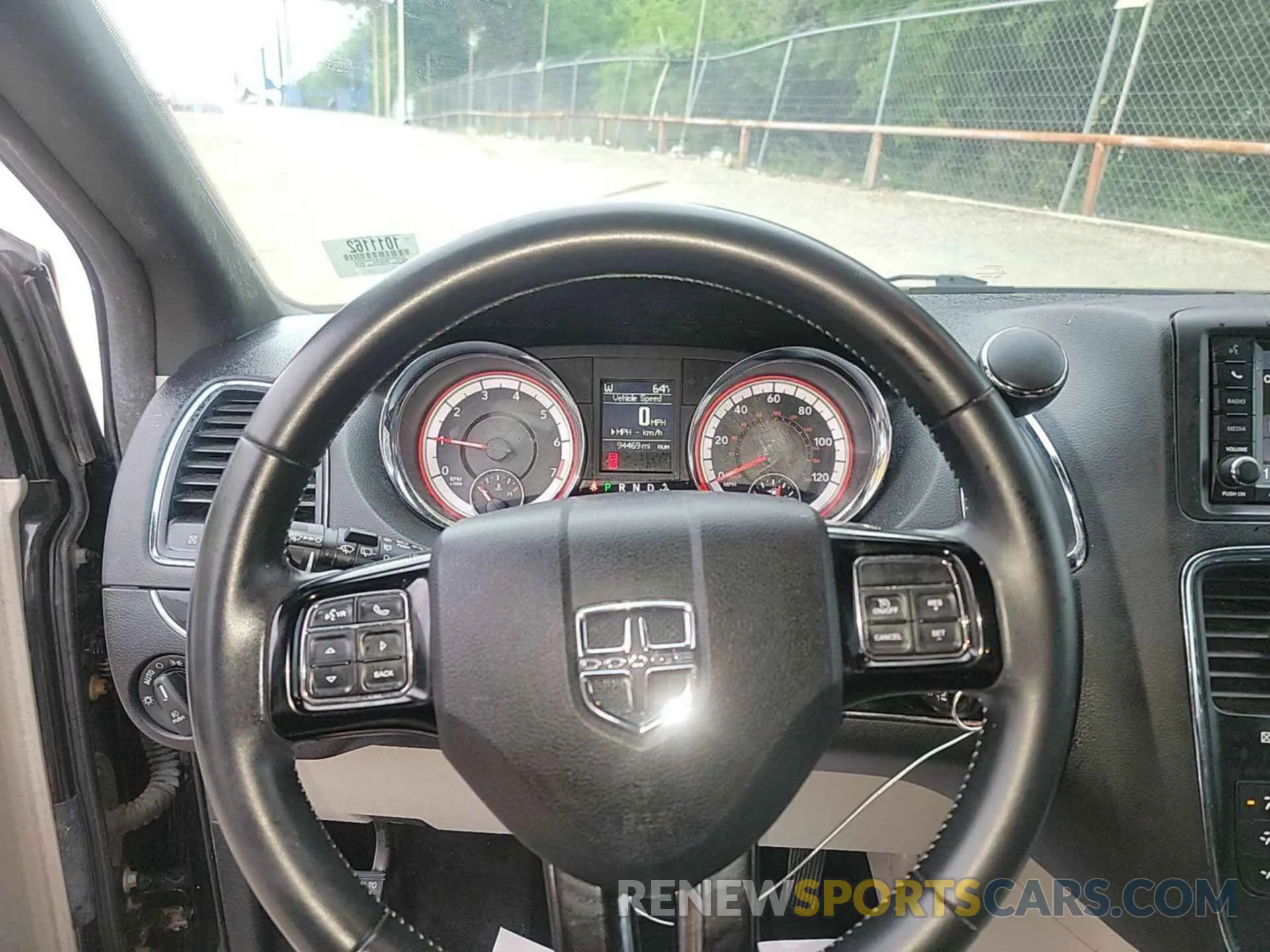 2 Фотография поврежденного автомобиля 2C4RDGCG2KR600363 DODGE GRAND CARAVAN 2019