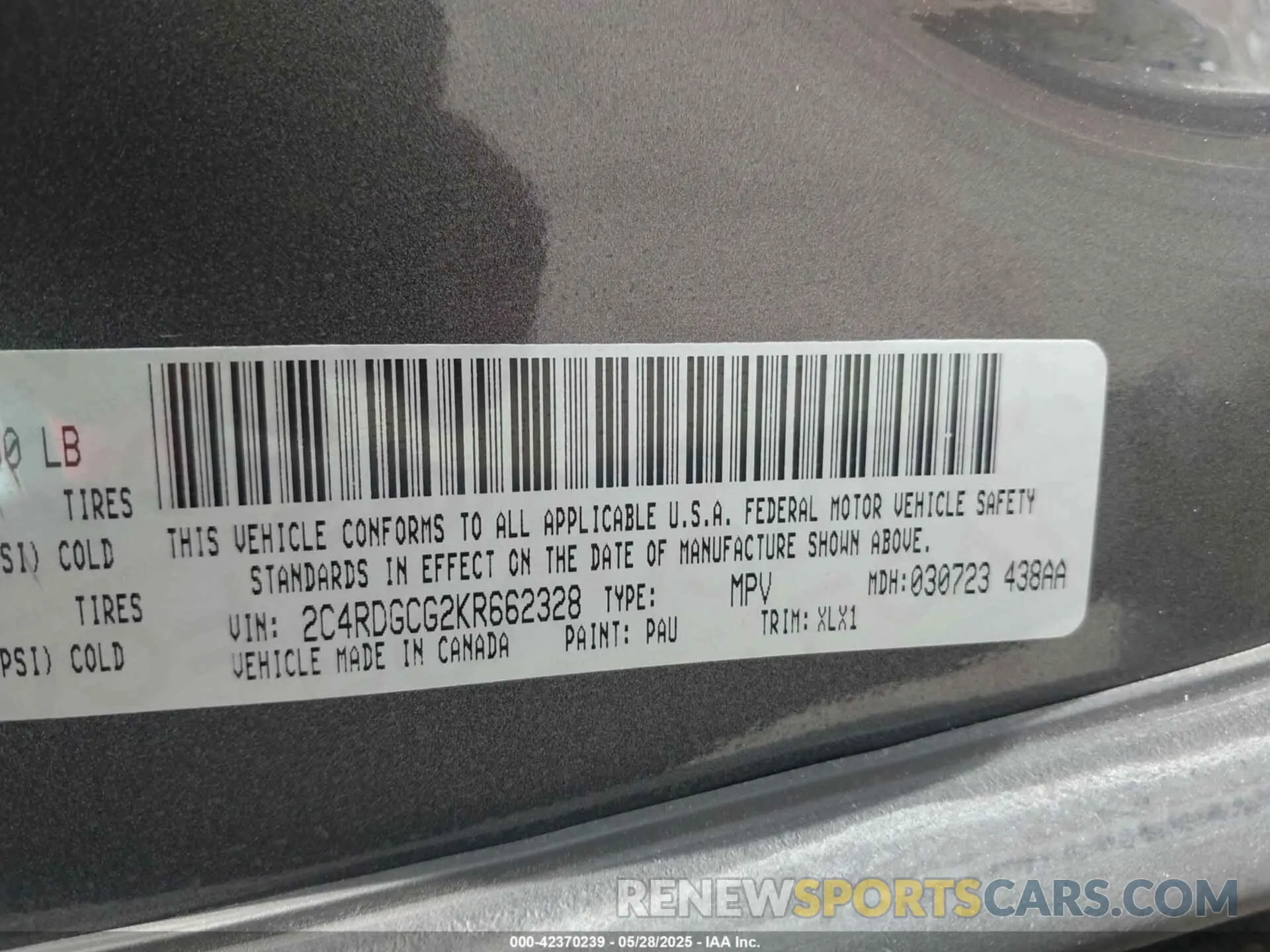 9 Photograph of a damaged car 2C4RDGCG2KR662328 DODGE GRAND CARAVAN 2019