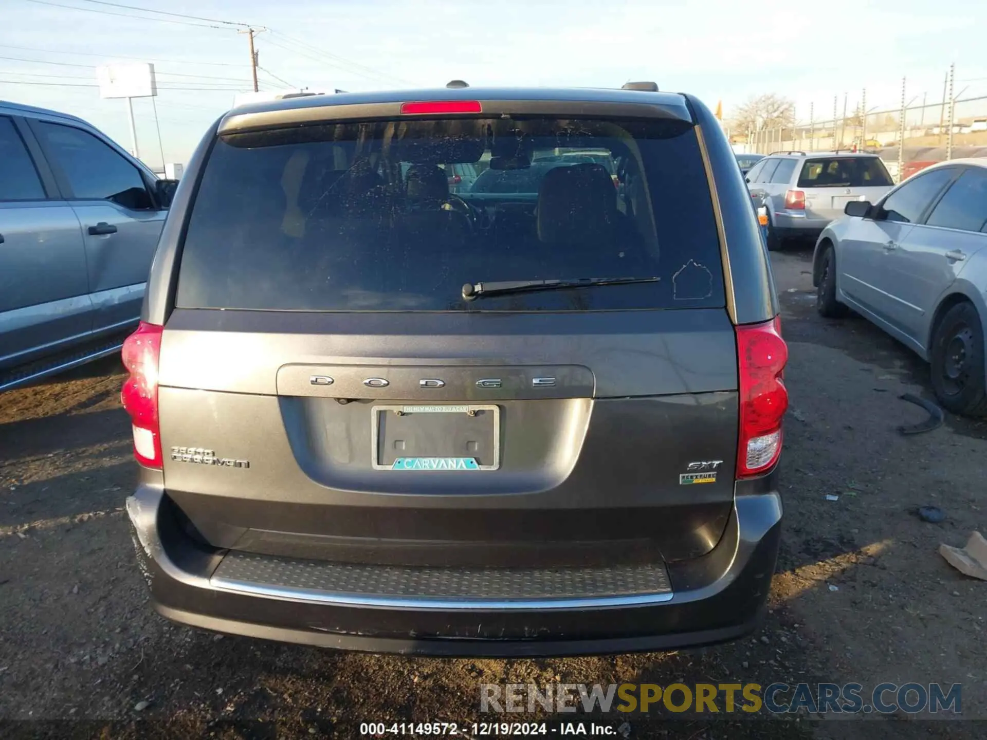 16 Photograph of a damaged car 2C4RDGCG3KR514530 DODGE GRAND CARAVAN 2019