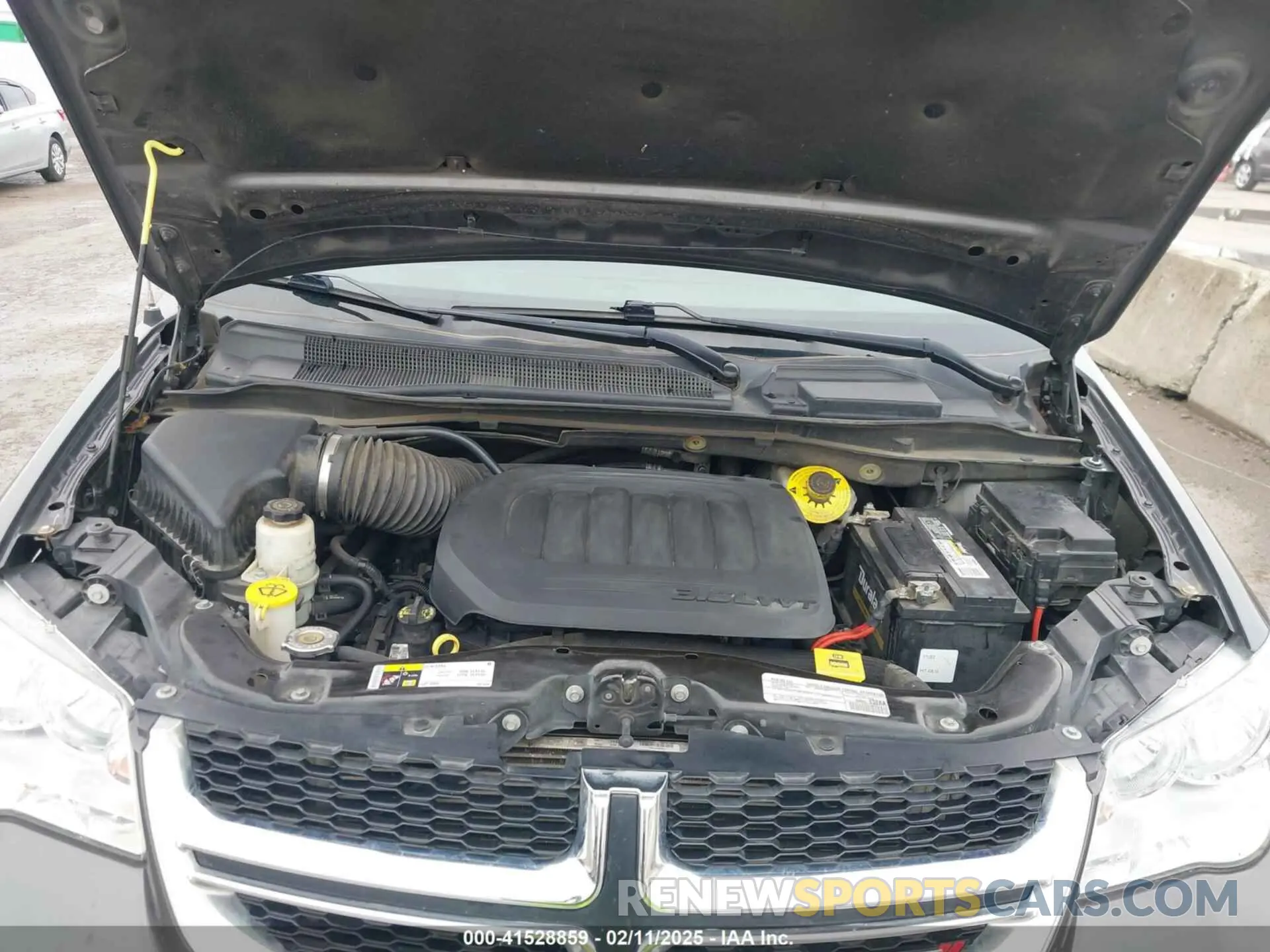 10 Photograph of a damaged car 2C4RDGCG3KR543221 DODGE GRAND CARAVAN 2019