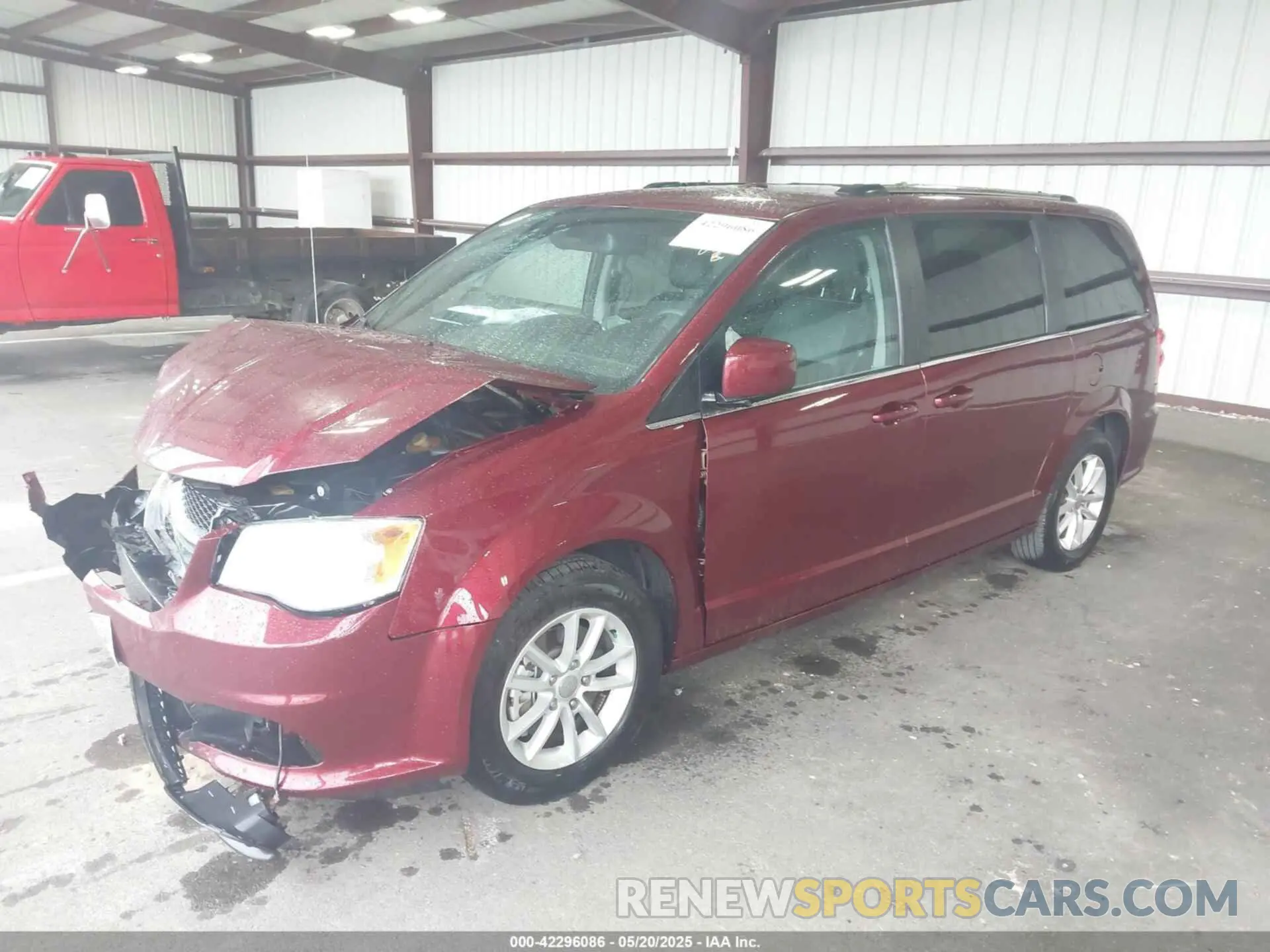2 Photograph of a damaged car 2C4RDGCG3KR586215 DODGE GRAND CARAVAN 2019