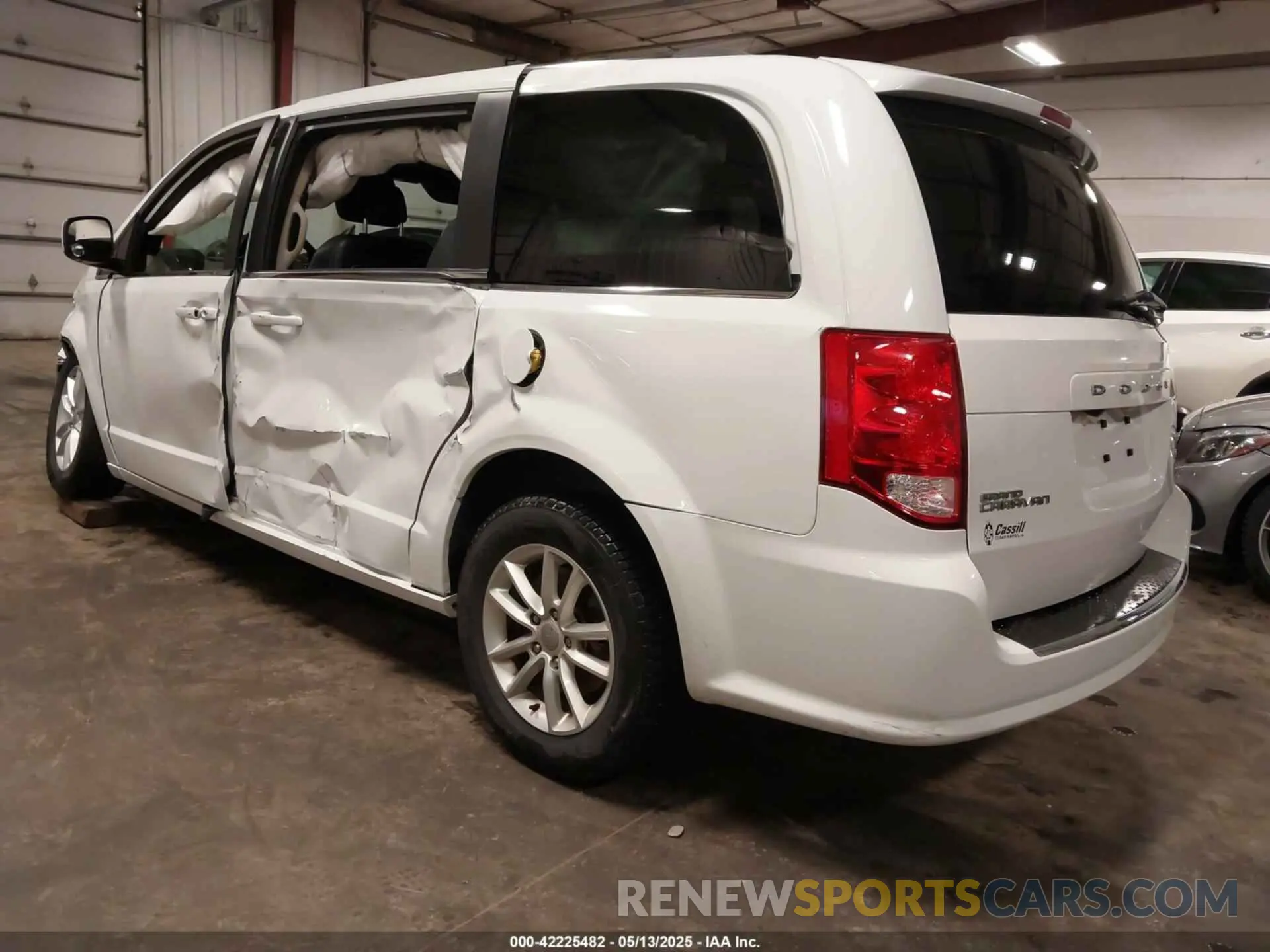 3 Фотография поврежденного автомобиля 2C4RDGCG4KR601546 DODGE GRAND CARAVAN 2019