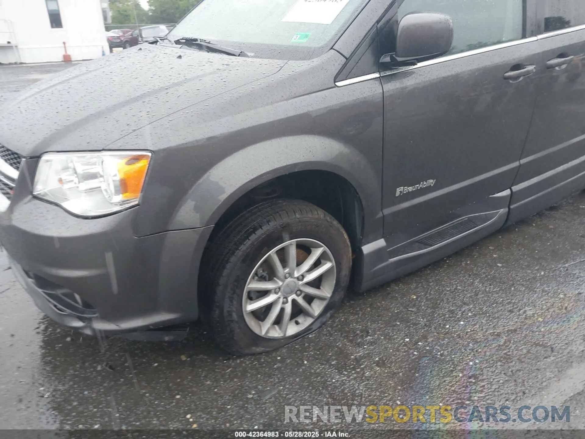 6 Фотография поврежденного автомобиля 2C4RDGCG4KR759420 DODGE GRAND CARAVAN 2019