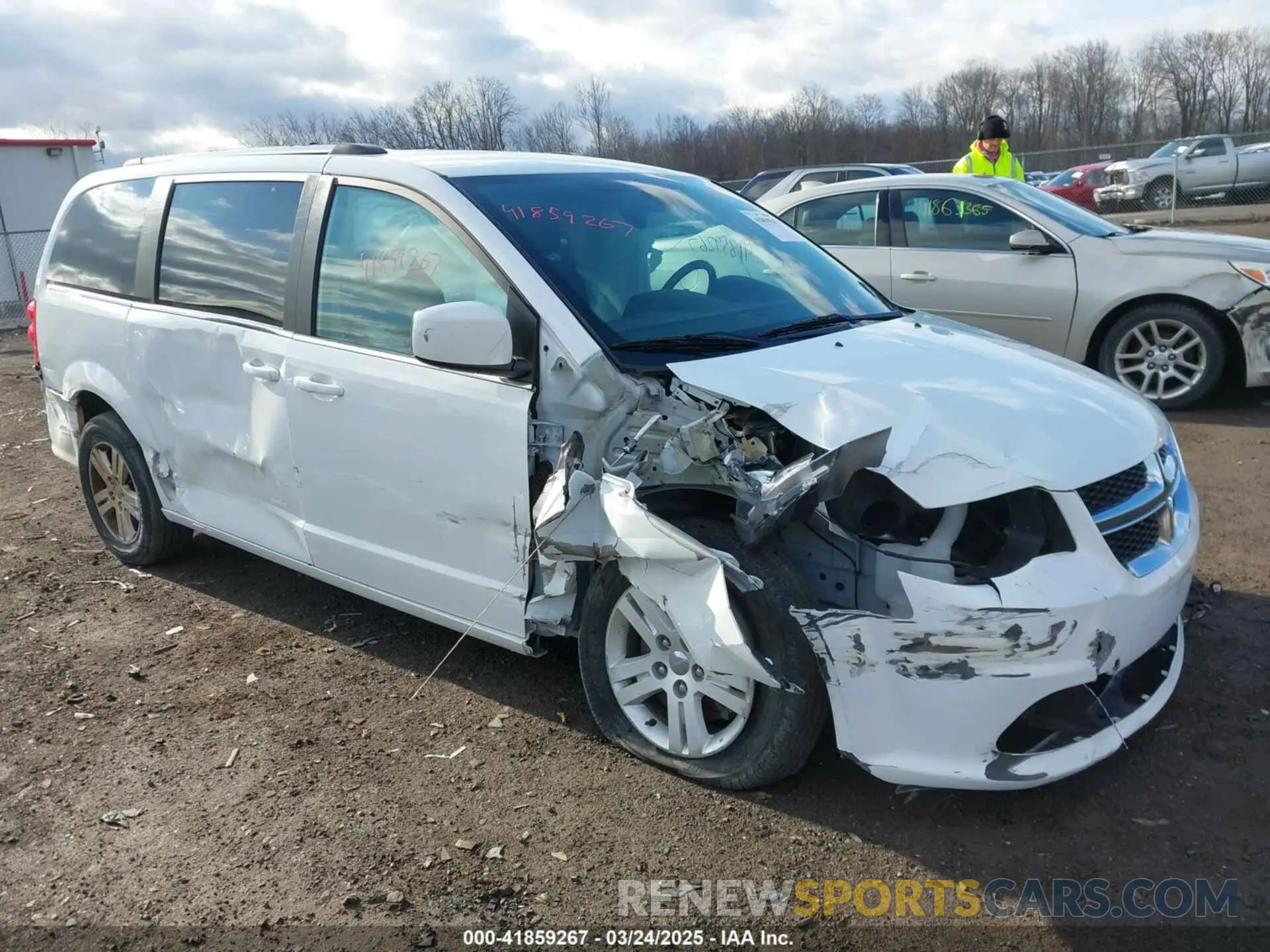 1 Фотография поврежденного автомобиля 2C4RDGCG4KR771745 DODGE GRAND CARAVAN 2019