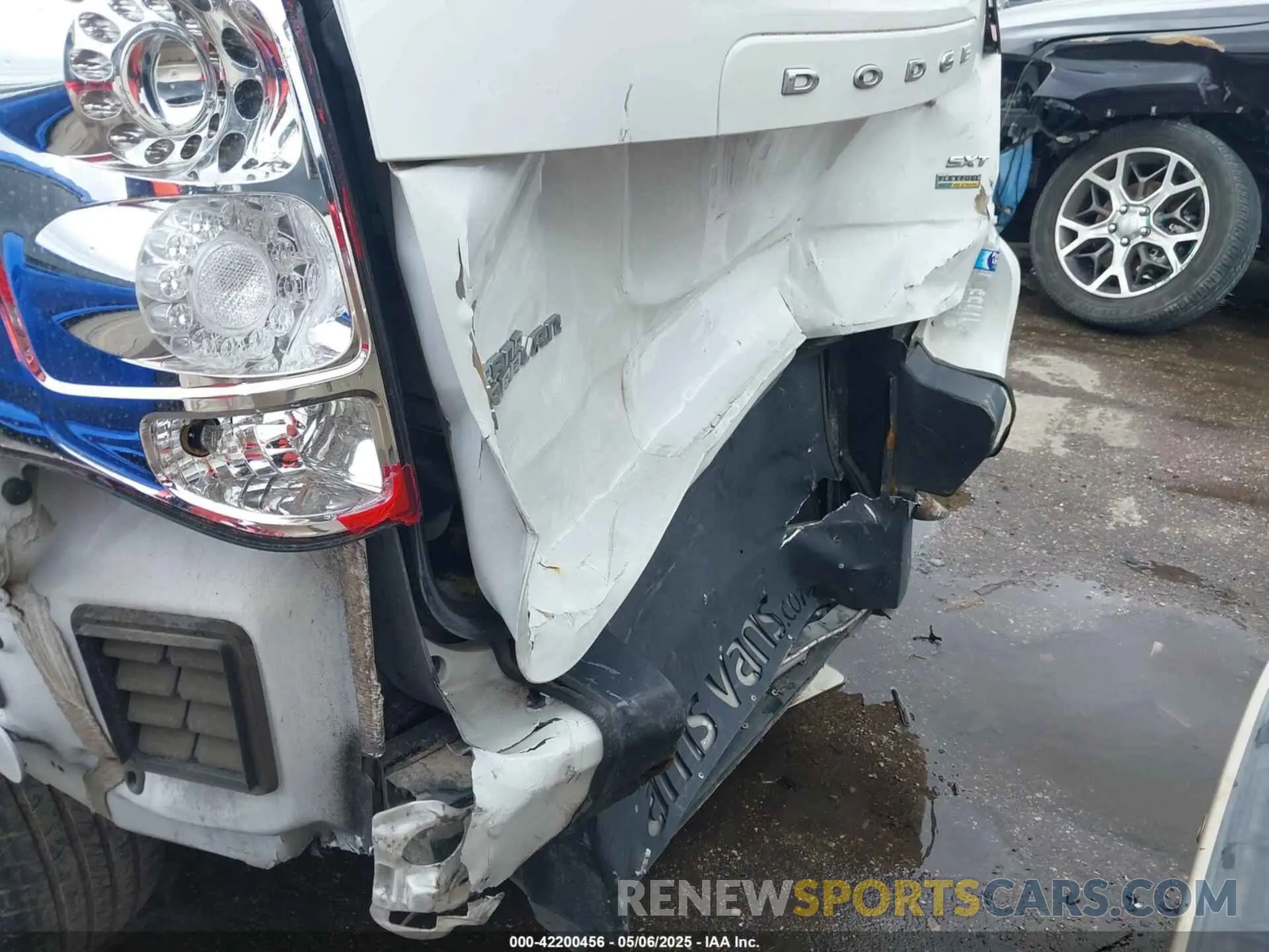 6 Фотография поврежденного автомобиля 2C4RDGCG5KR636242 DODGE GRAND CARAVAN 2019