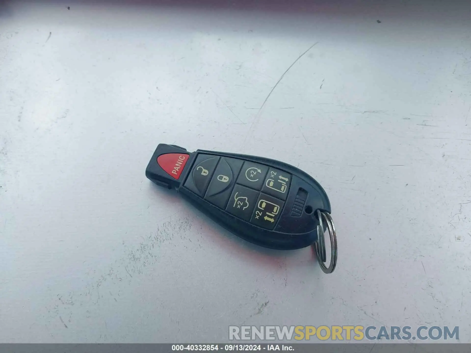 11 Photograph of a damaged car 2C4RDGCG5KR797853 DODGE GRAND CARAVAN 2019