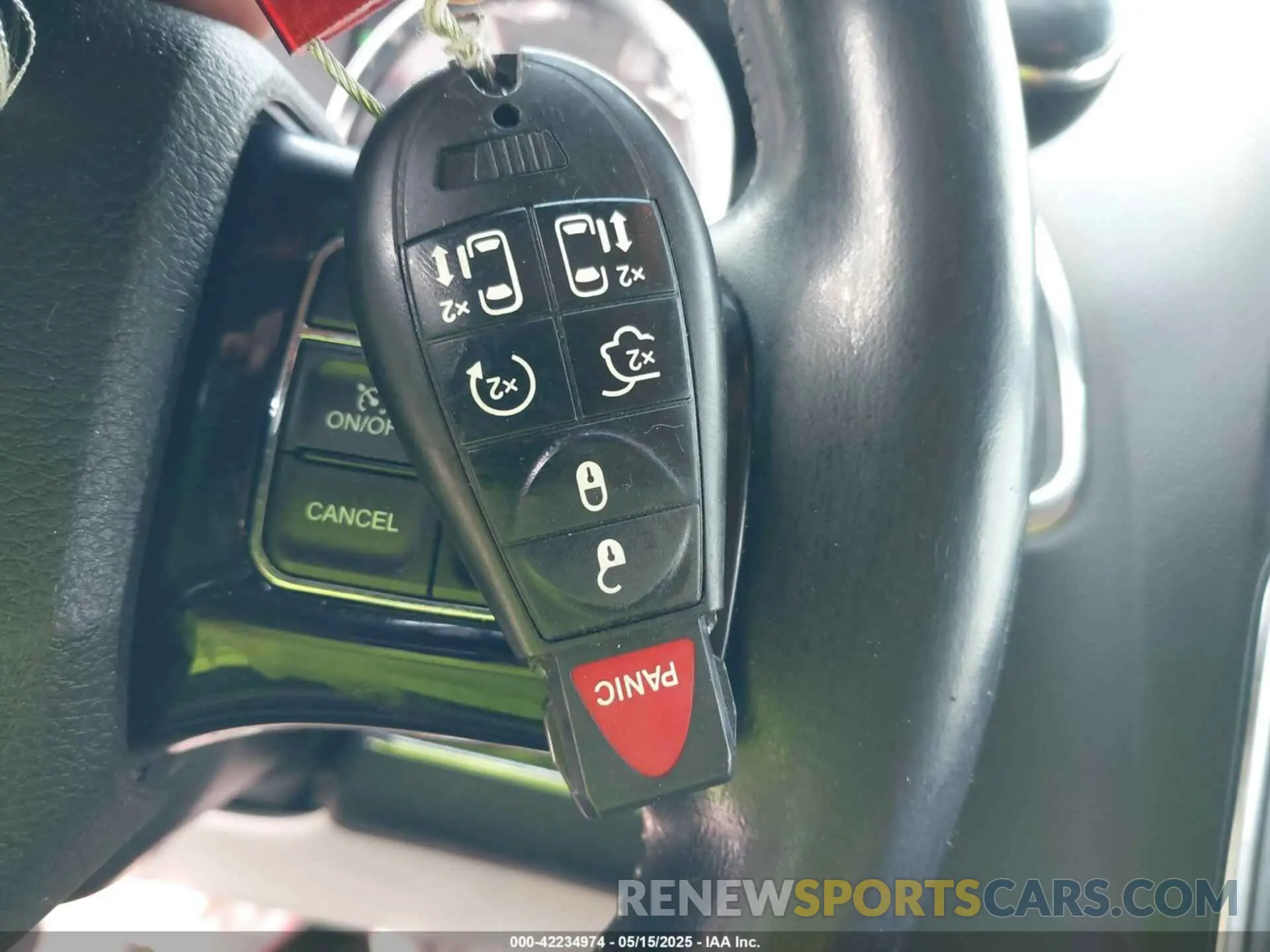 11 Photograph of a damaged car 2C4RDGCG5KR800489 DODGE GRAND CARAVAN 2019
