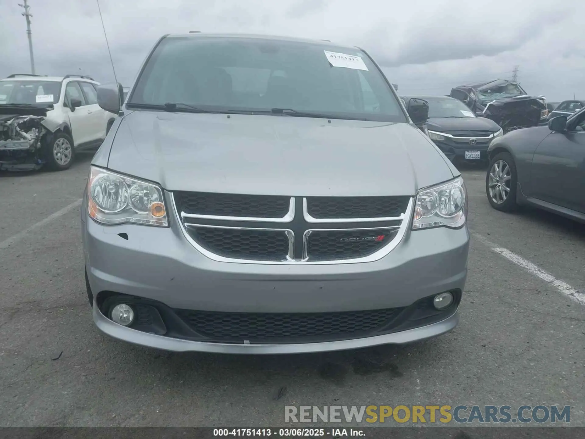12 Фотография поврежденного автомобиля 2C4RDGCG6KR517244 DODGE GRAND CARAVAN 2019