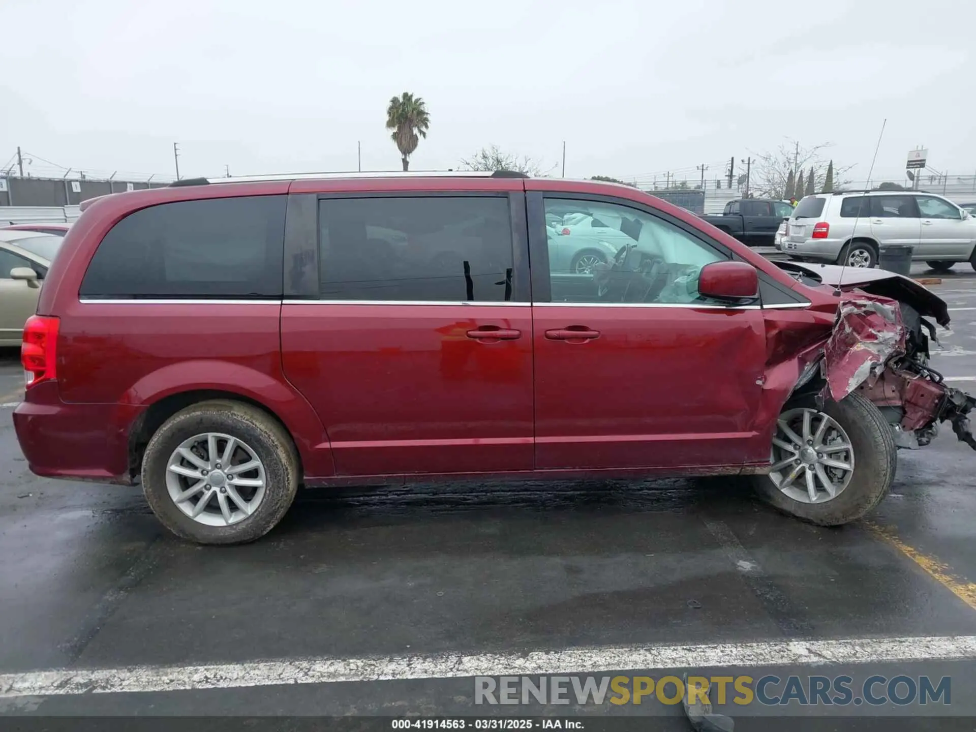 13 Фотография поврежденного автомобиля 2C4RDGCG6KR695817 DODGE GRAND CARAVAN 2019