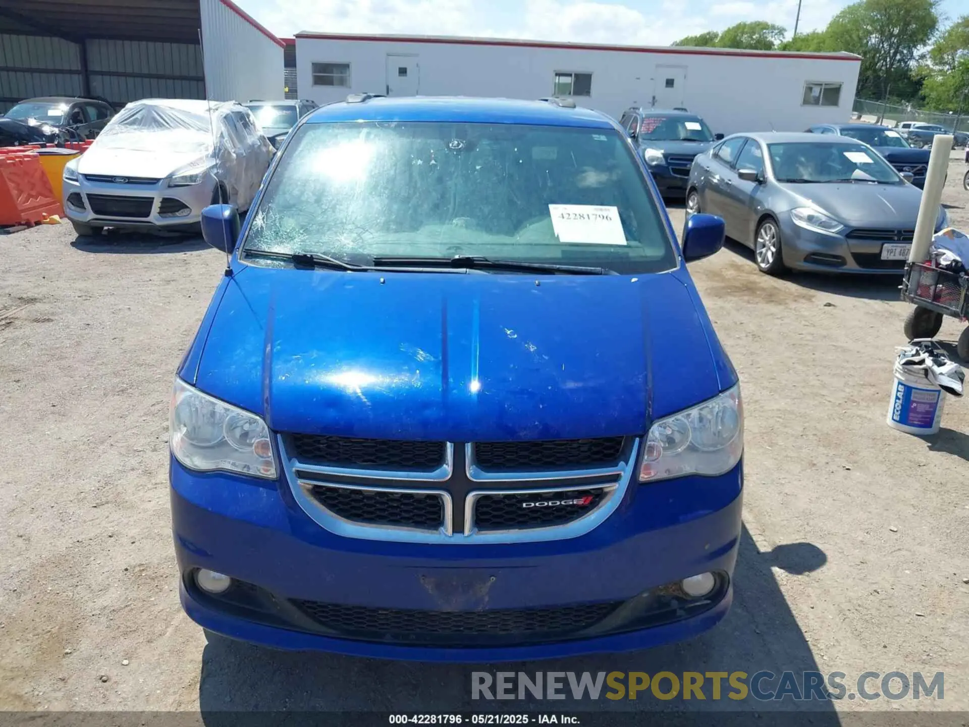 6 Photograph of a damaged car 2C4RDGCG6KR712115 DODGE GRAND CARAVAN 2019